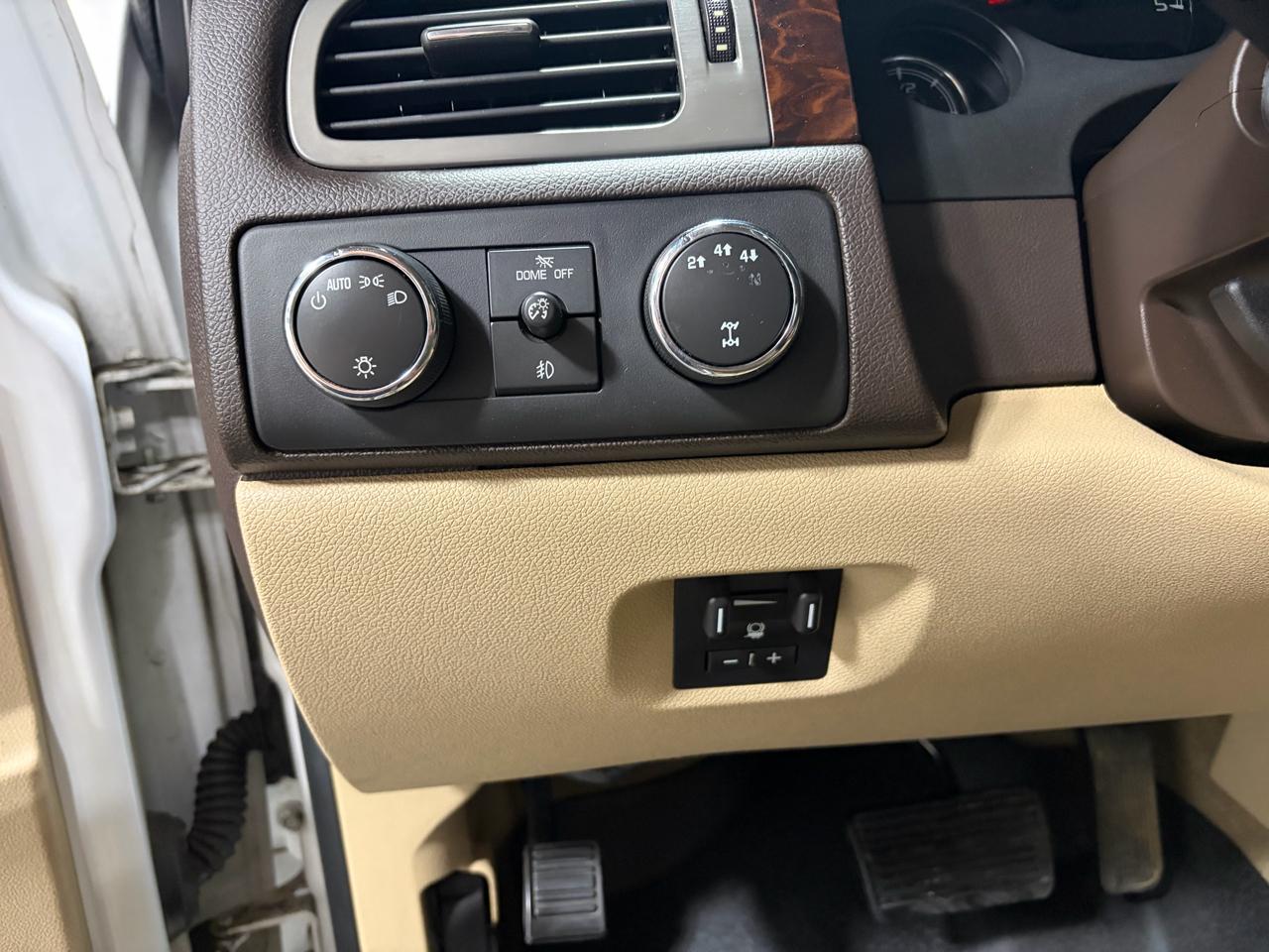 GMC Sierra 2500HD Denali Crew Cab 4WD 2012