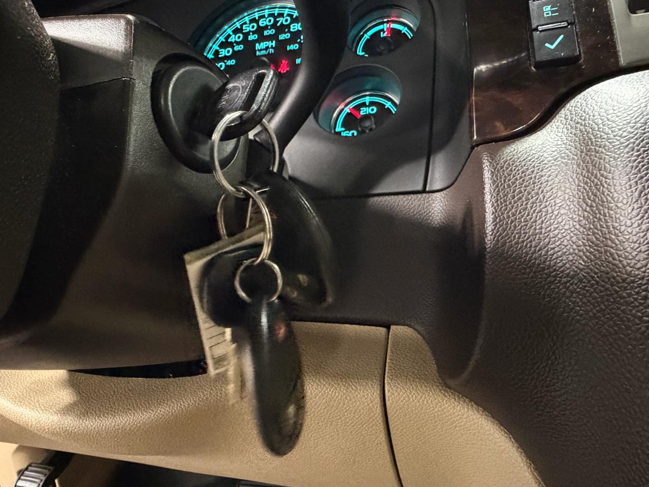 GMC Sierra 2500HD Denali Crew Cab 4WD 2012