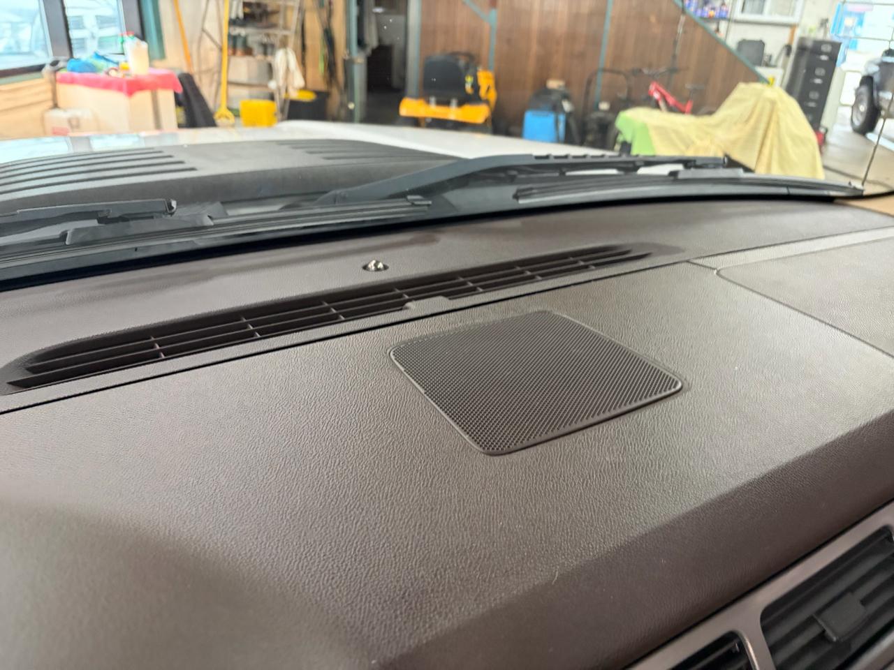 GMC Sierra 2500HD Denali Crew Cab 4WD 2012