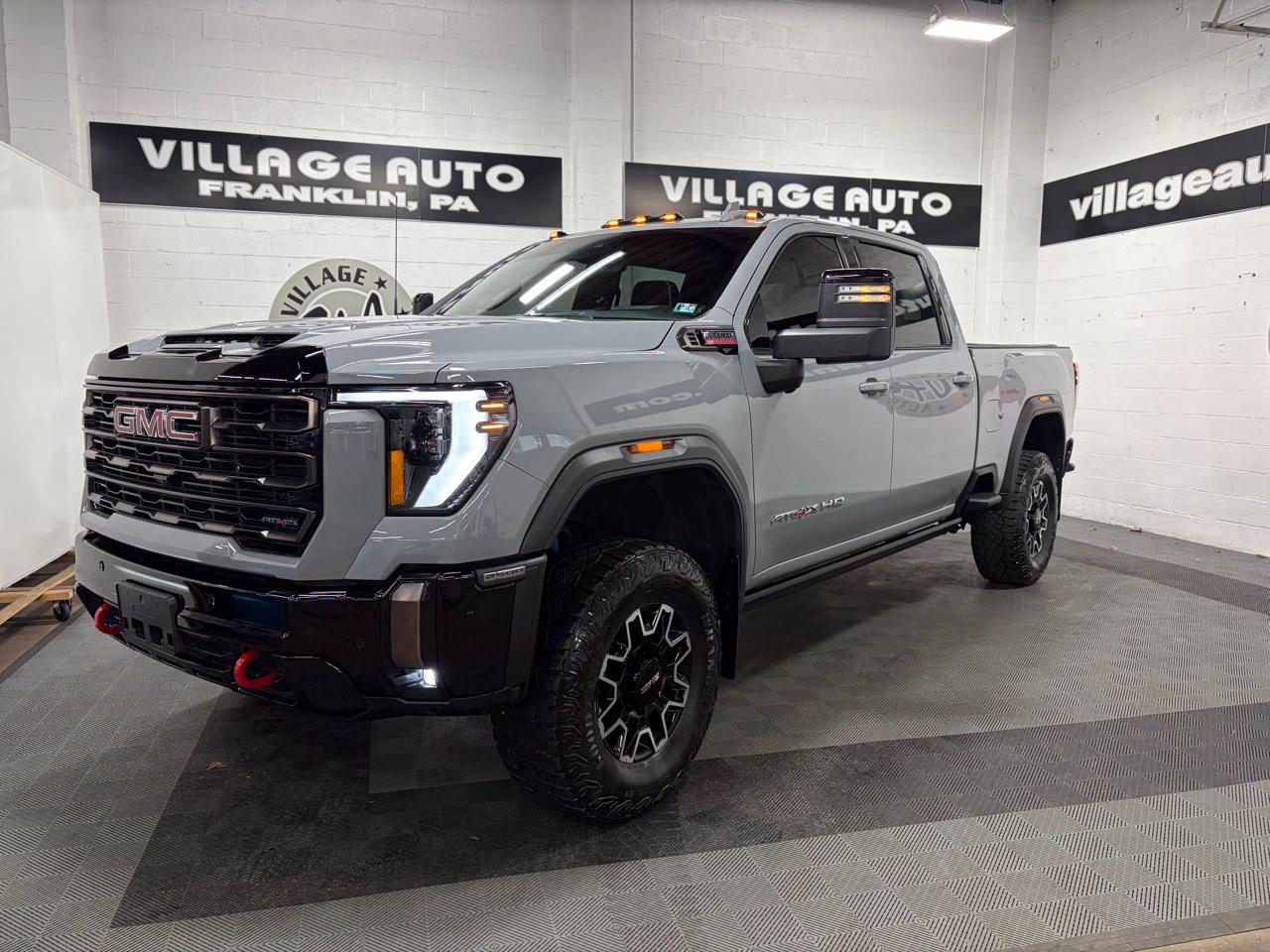 GMC Sierra 2500HD AT4X Crew Cab 4WD 2024