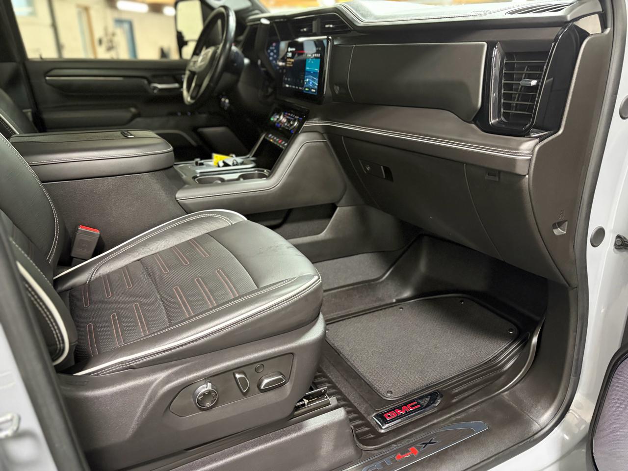 GMC Sierra 2500HD AT4X Crew Cab 4WD 2024