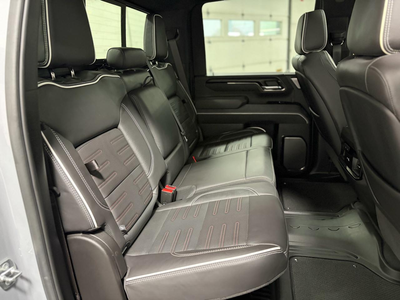 GMC Sierra 2500HD AT4X Crew Cab 4WD 2024