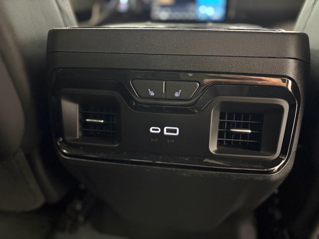 GMC Sierra 2500HD AT4X Crew Cab 4WD 2024