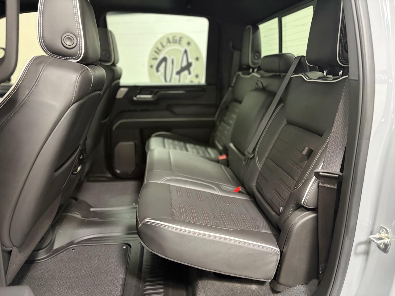 GMC Sierra 2500HD AT4X Crew Cab 4WD 2024