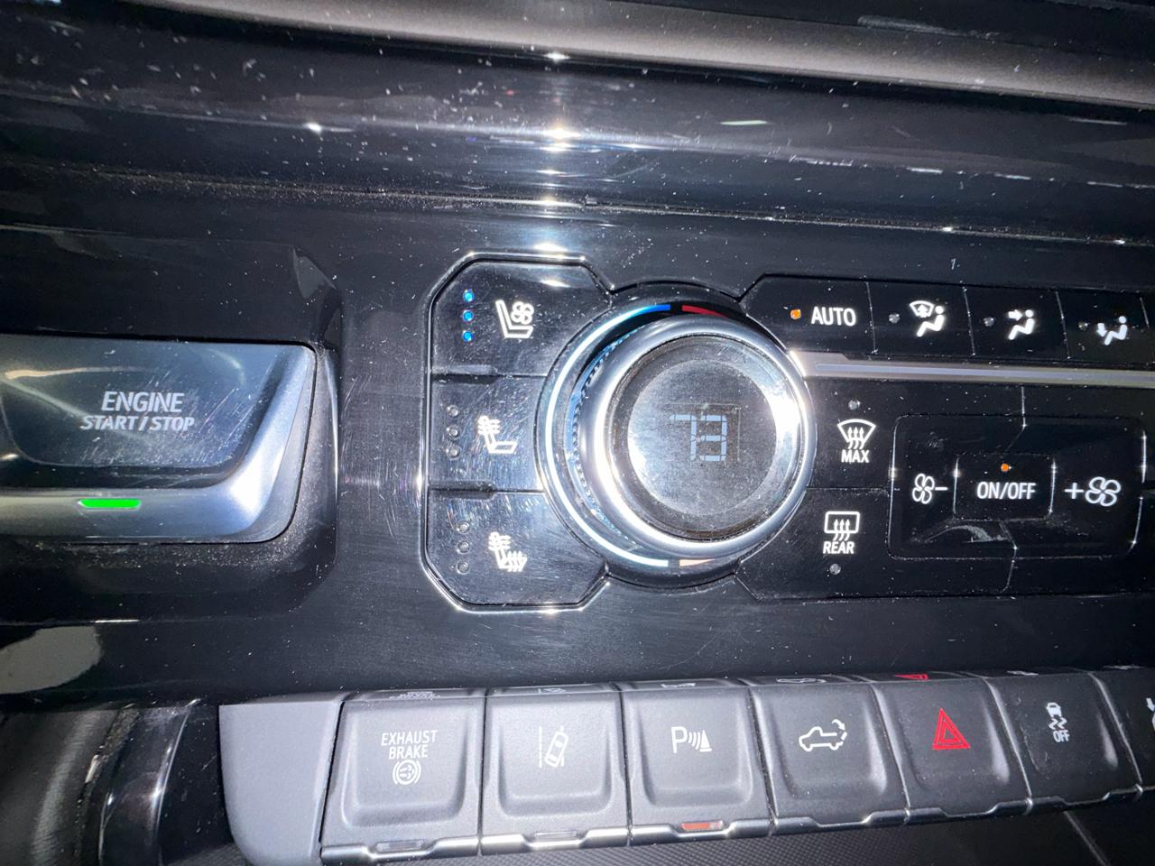 GMC Sierra 2500HD AT4X Crew Cab 4WD 2024