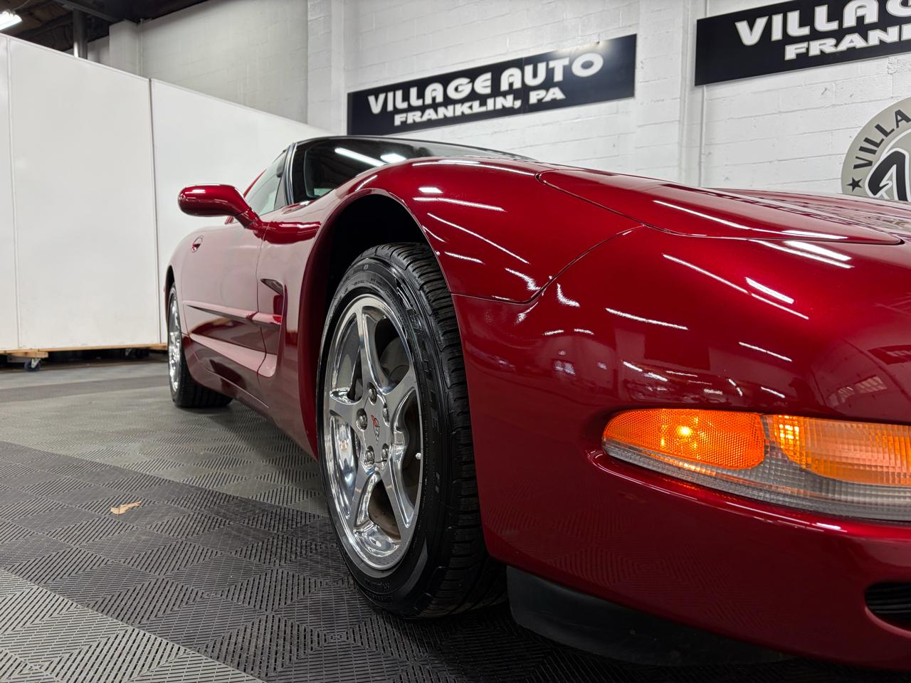 Chevrolet Corvette Coupe 2004