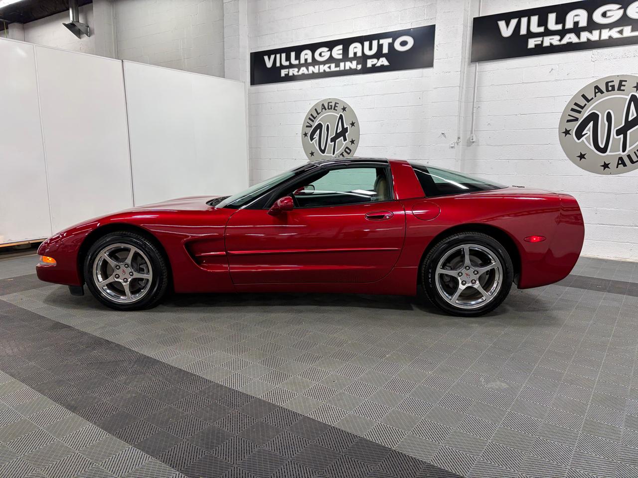 Chevrolet Corvette Coupe 2004
