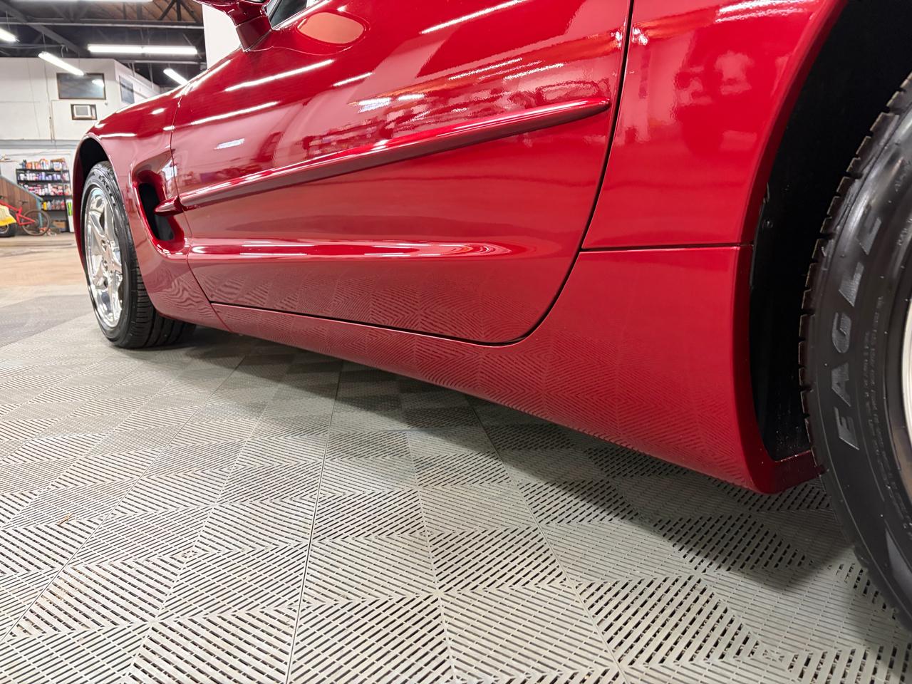 Chevrolet Corvette Coupe 2004