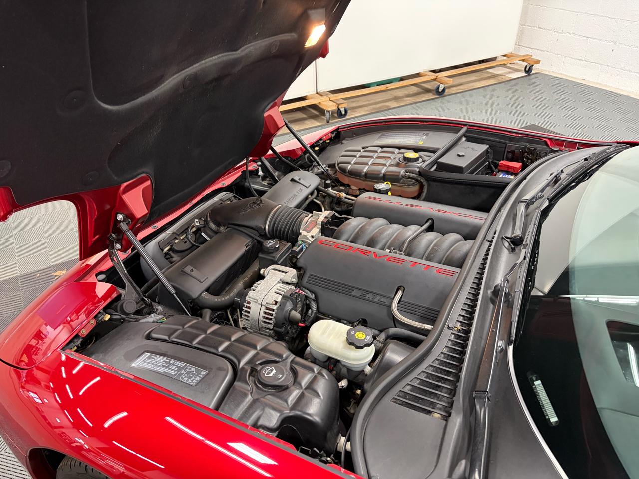 Chevrolet Corvette Coupe 2004