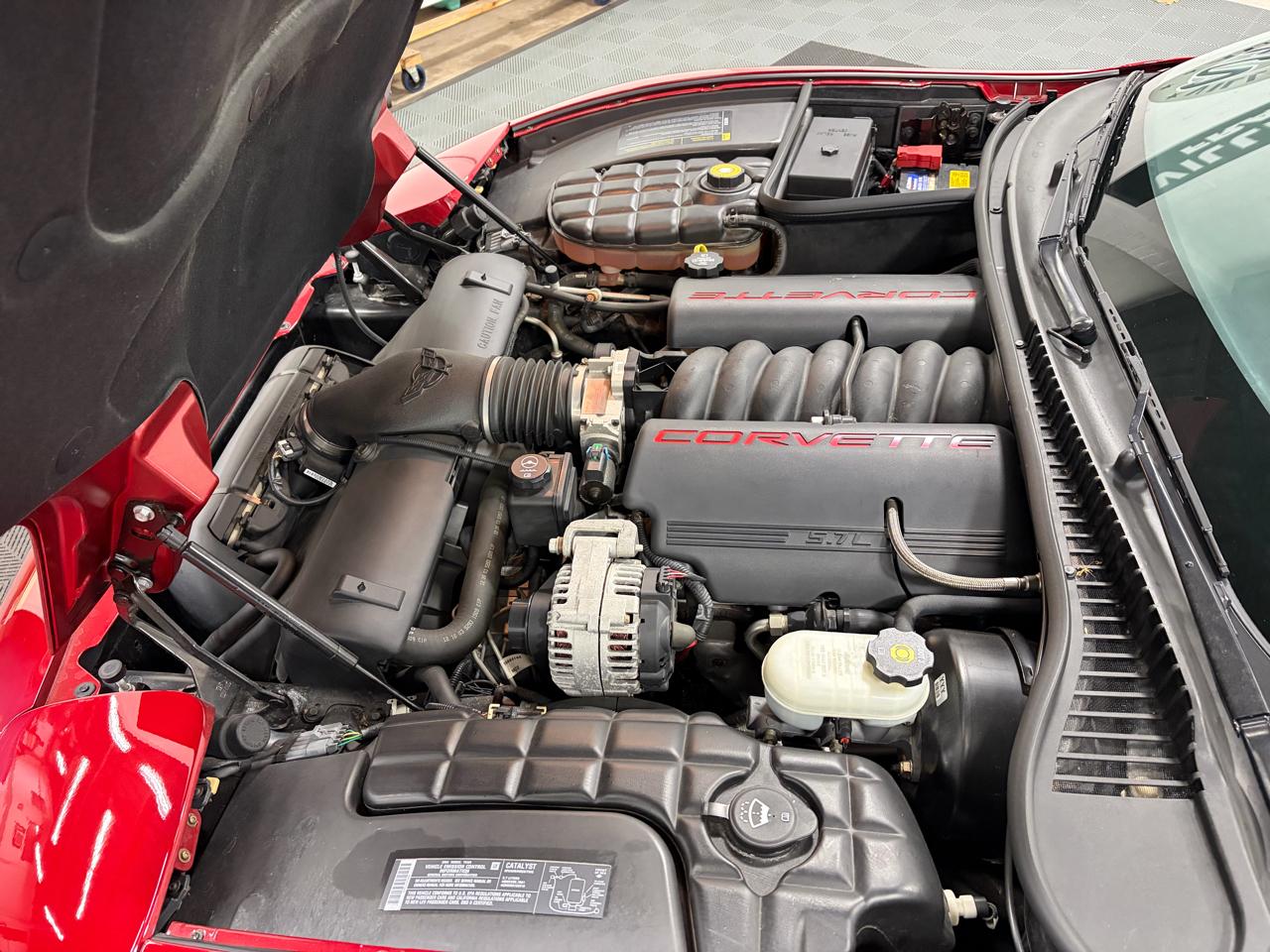 Chevrolet Corvette Coupe 2004
