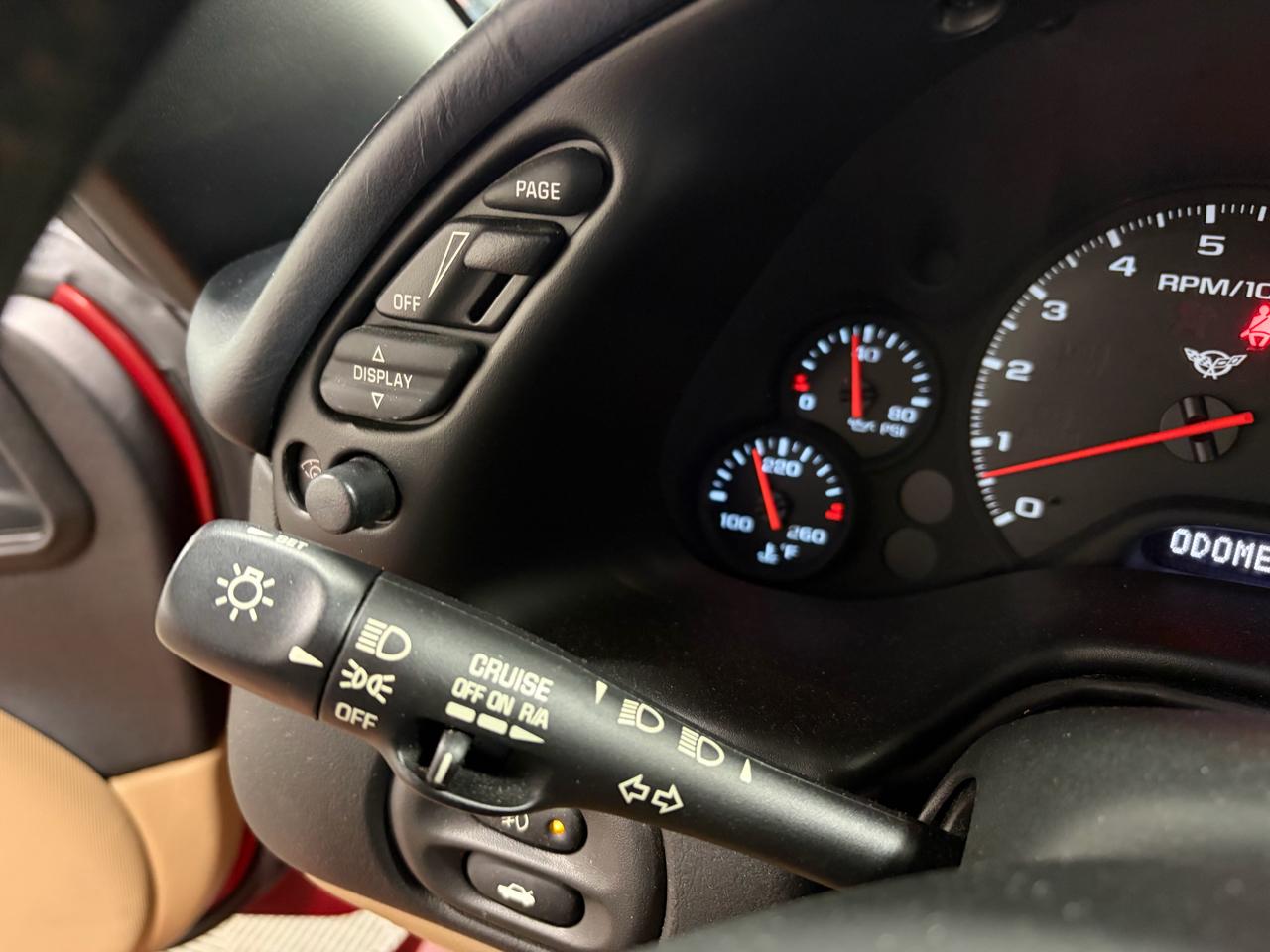 Chevrolet Corvette Coupe 2004