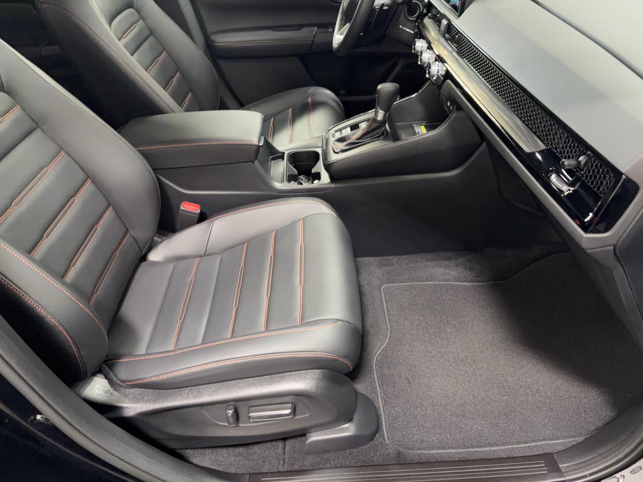 Honda CR-V Hybrid Sport Touring AWD 2025