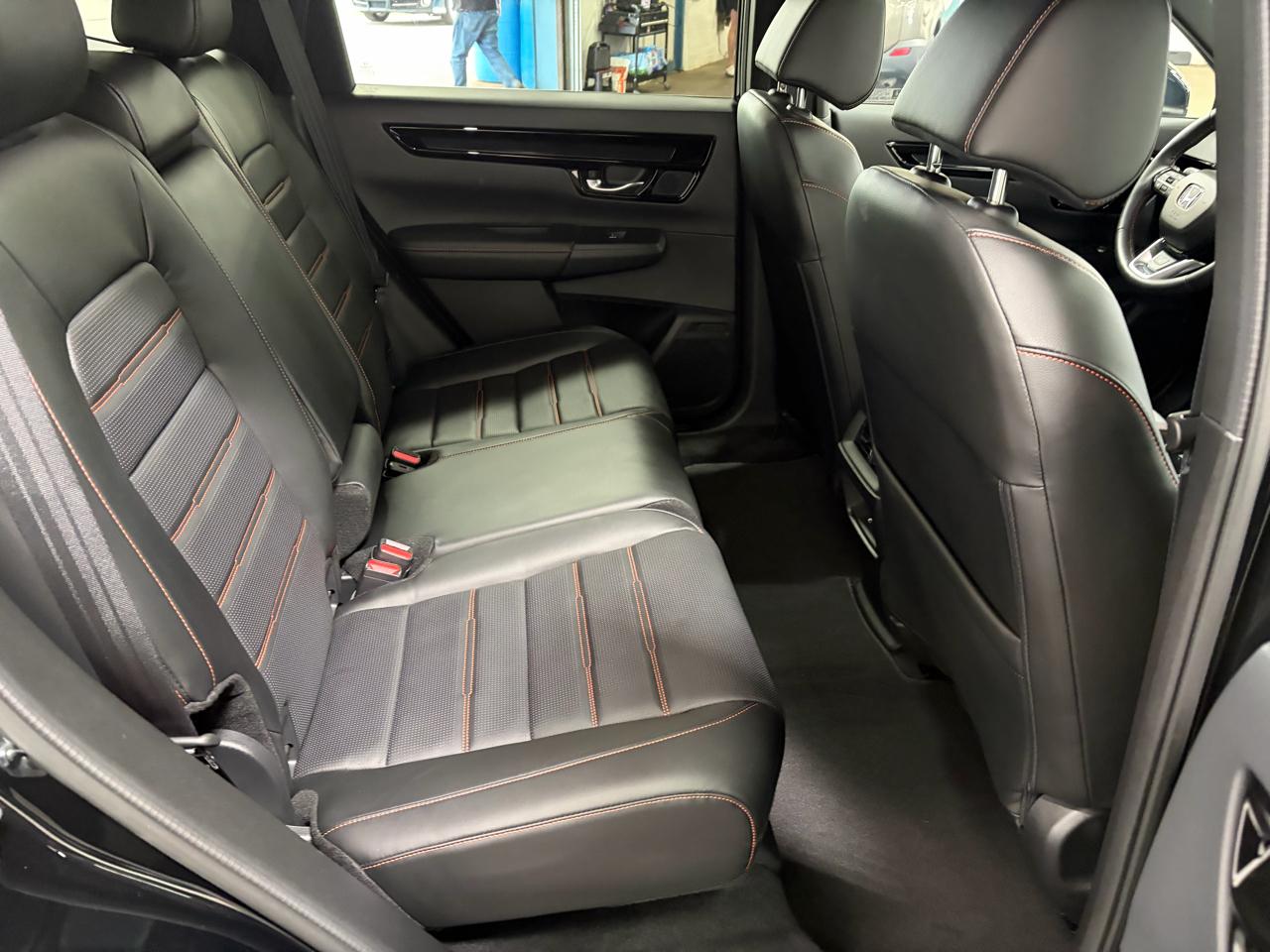 Honda CR-V Hybrid Sport Touring AWD 2025