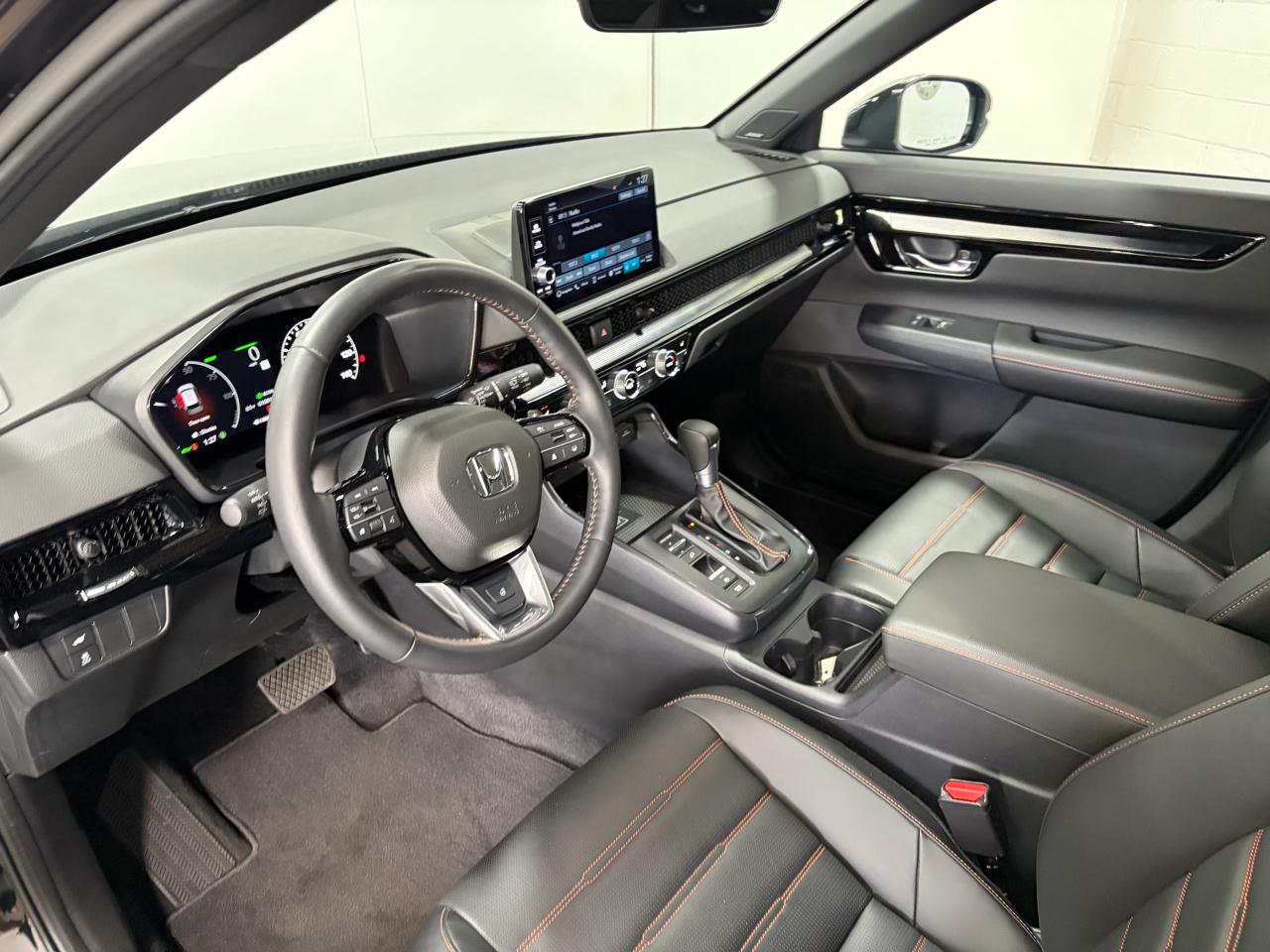 Honda CR-V Hybrid Sport Touring AWD 2025