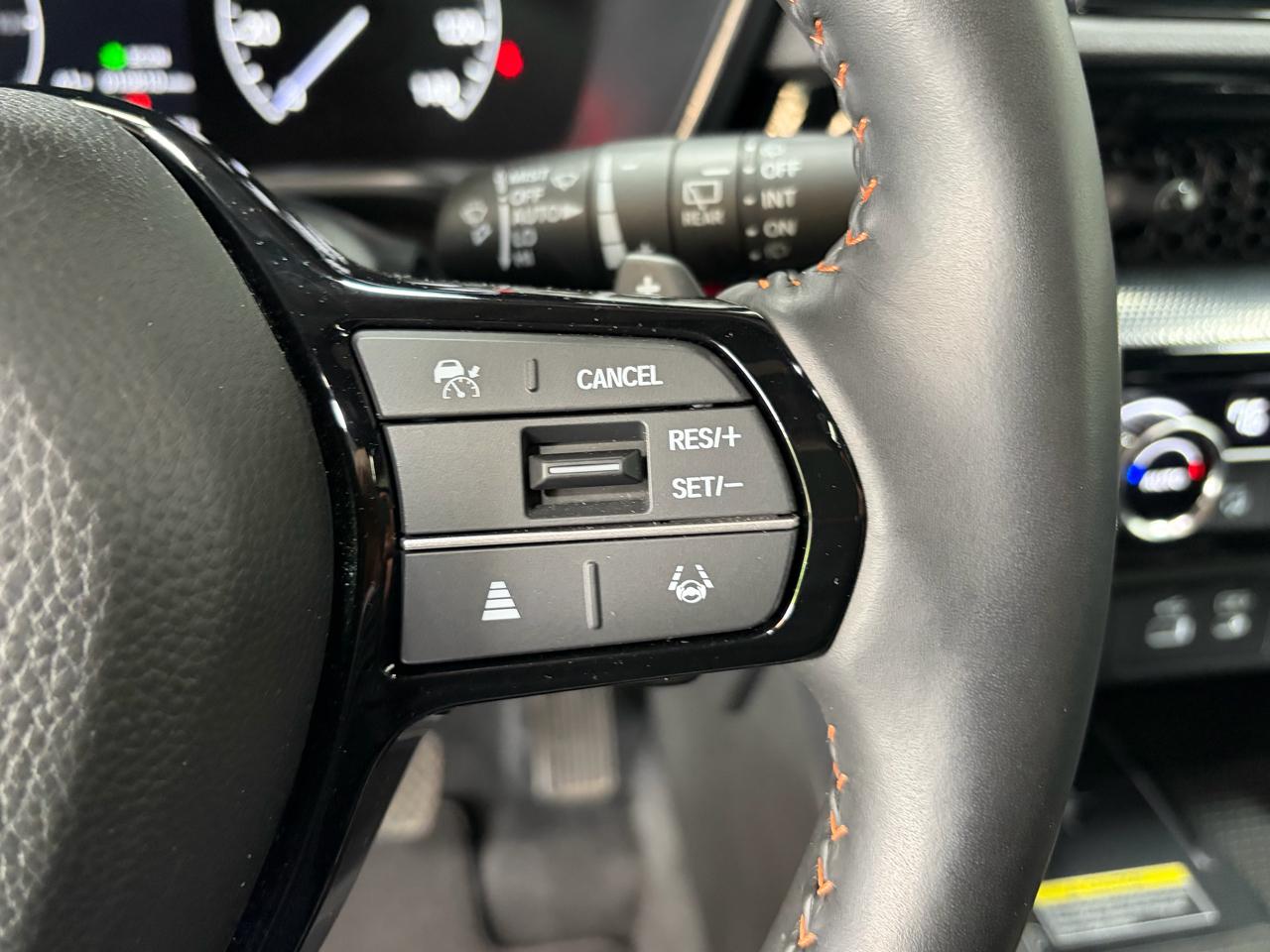 Honda CR-V Hybrid Sport Touring AWD 2025
