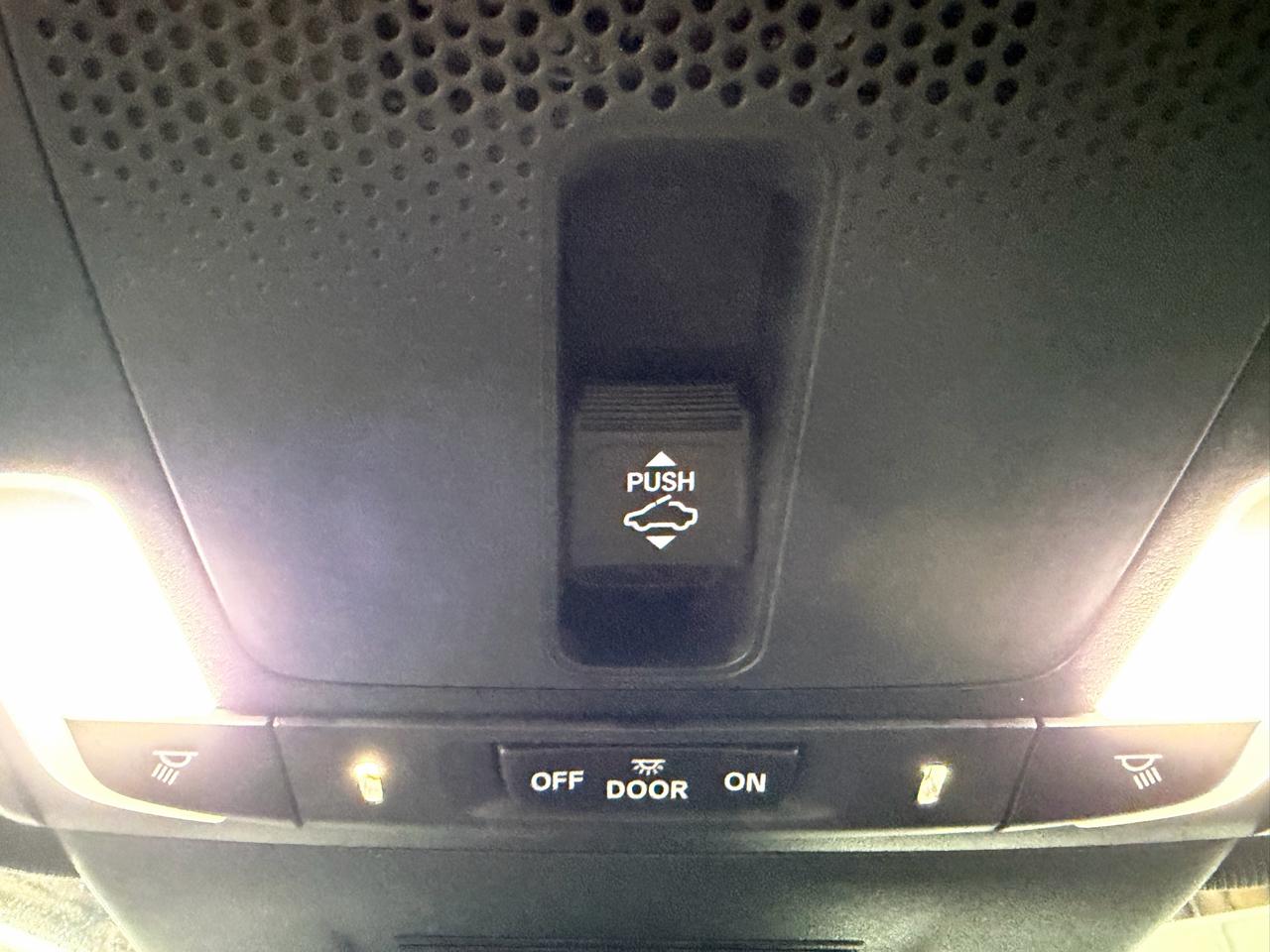 Honda CR-V Hybrid Sport Touring AWD 2025