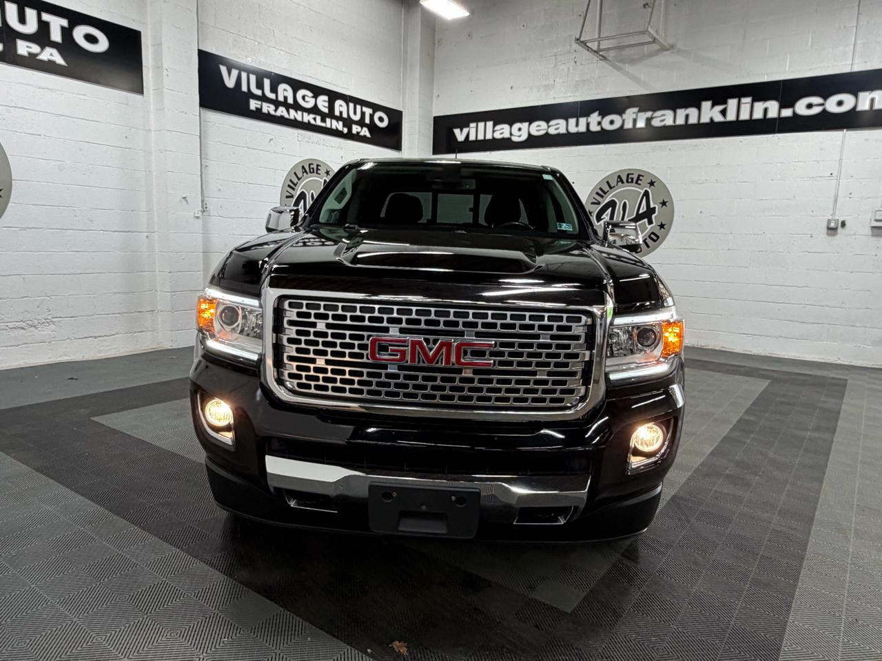 GMC Canyon 4WD Crew Cab Denali 2017