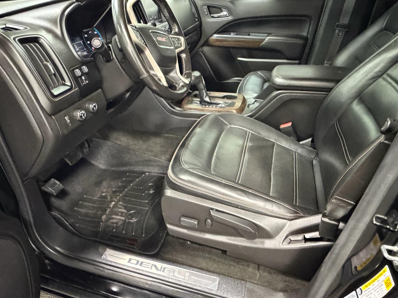 GMC Canyon 4WD Crew Cab Denali 2017