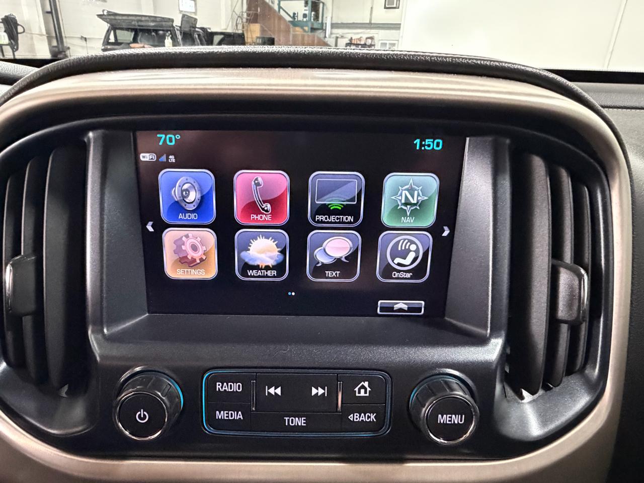 GMC Canyon 4WD Crew Cab Denali 2017