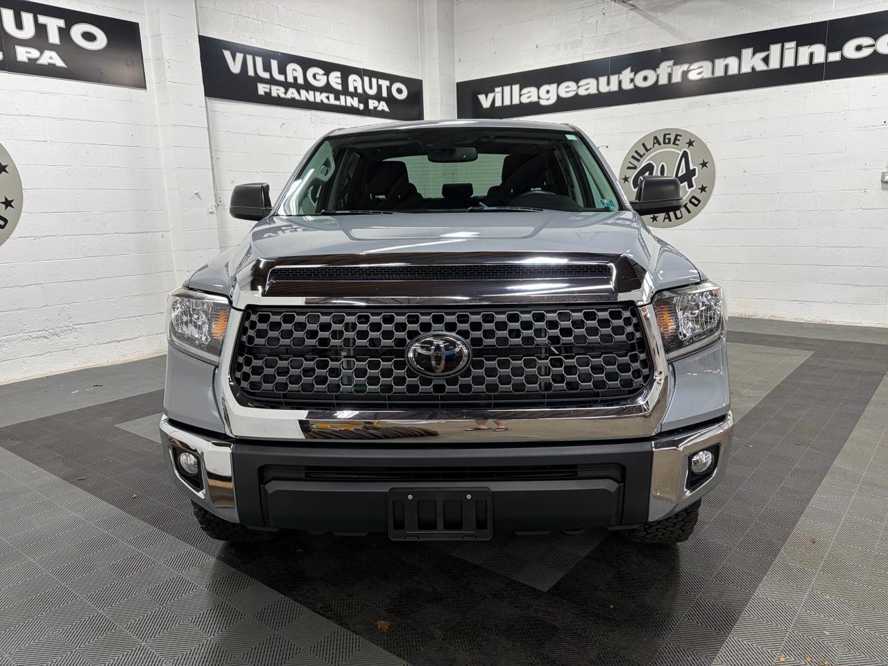 Toyota Tundra SR5 5.7L V8 CrewMax 4WD 2020