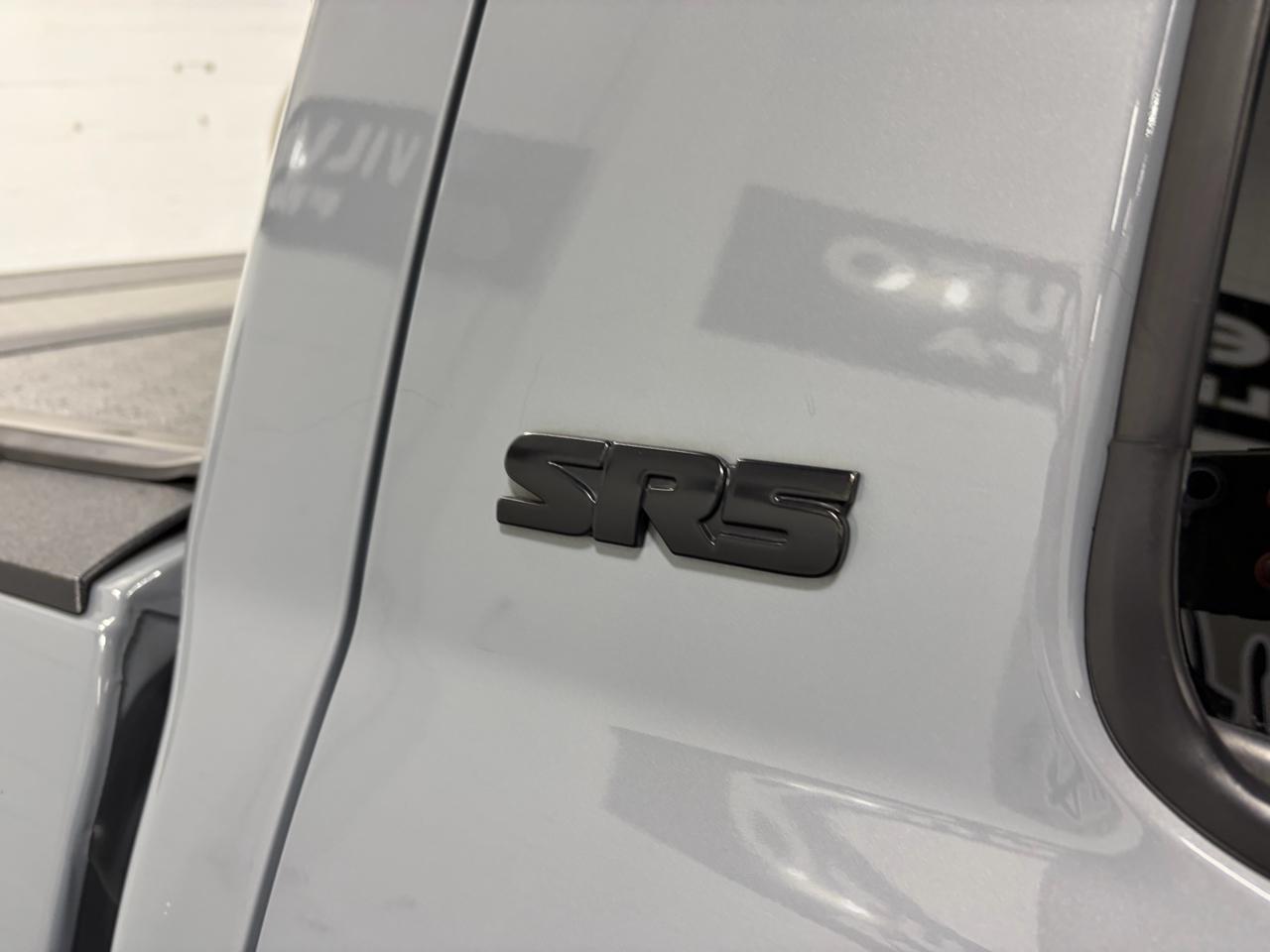 Toyota Tundra SR5 5.7L V8 CrewMax 4WD 2020