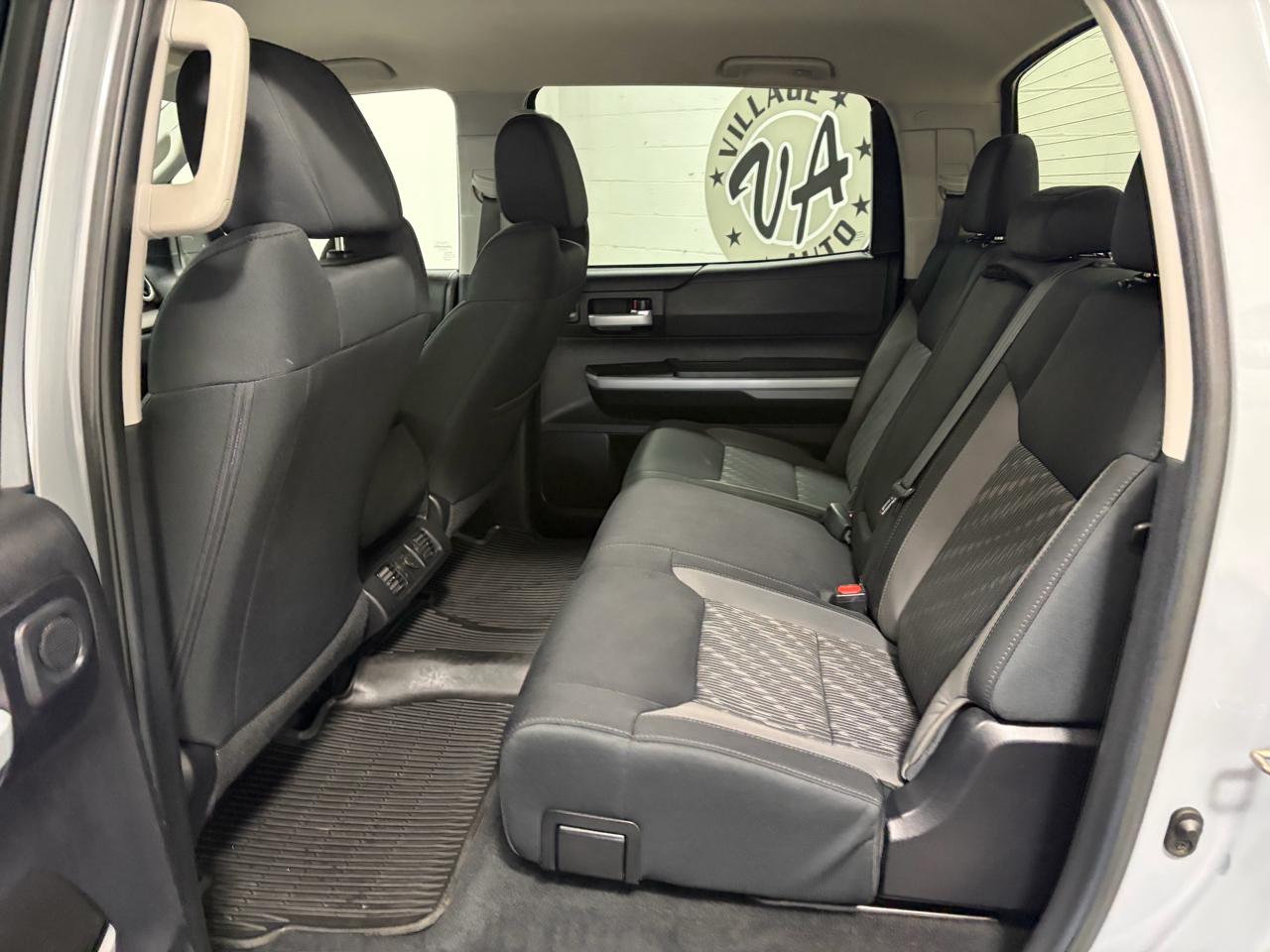 Toyota Tundra SR5 5.7L V8 CrewMax 4WD 2020