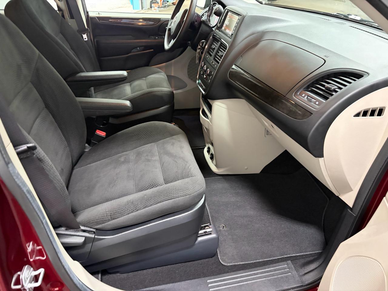Dodge Grand Caravan SE 2019