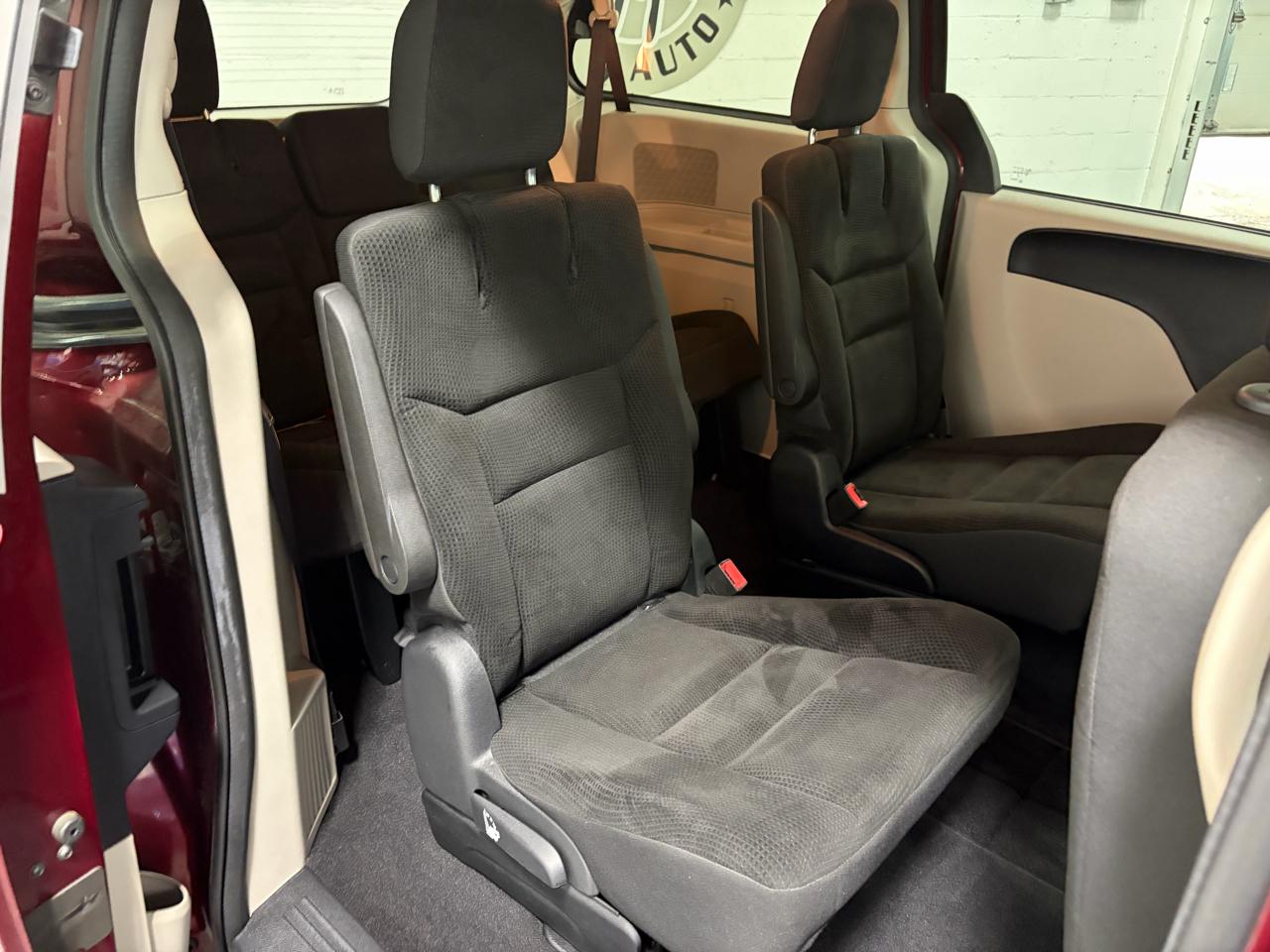 Dodge Grand Caravan SE 2019