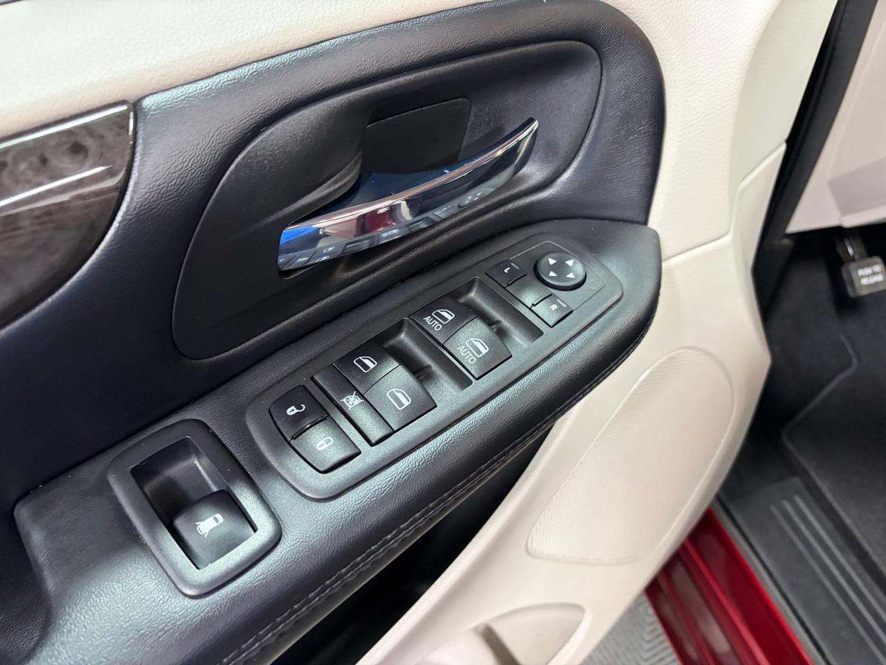 Dodge Grand Caravan SE 2019