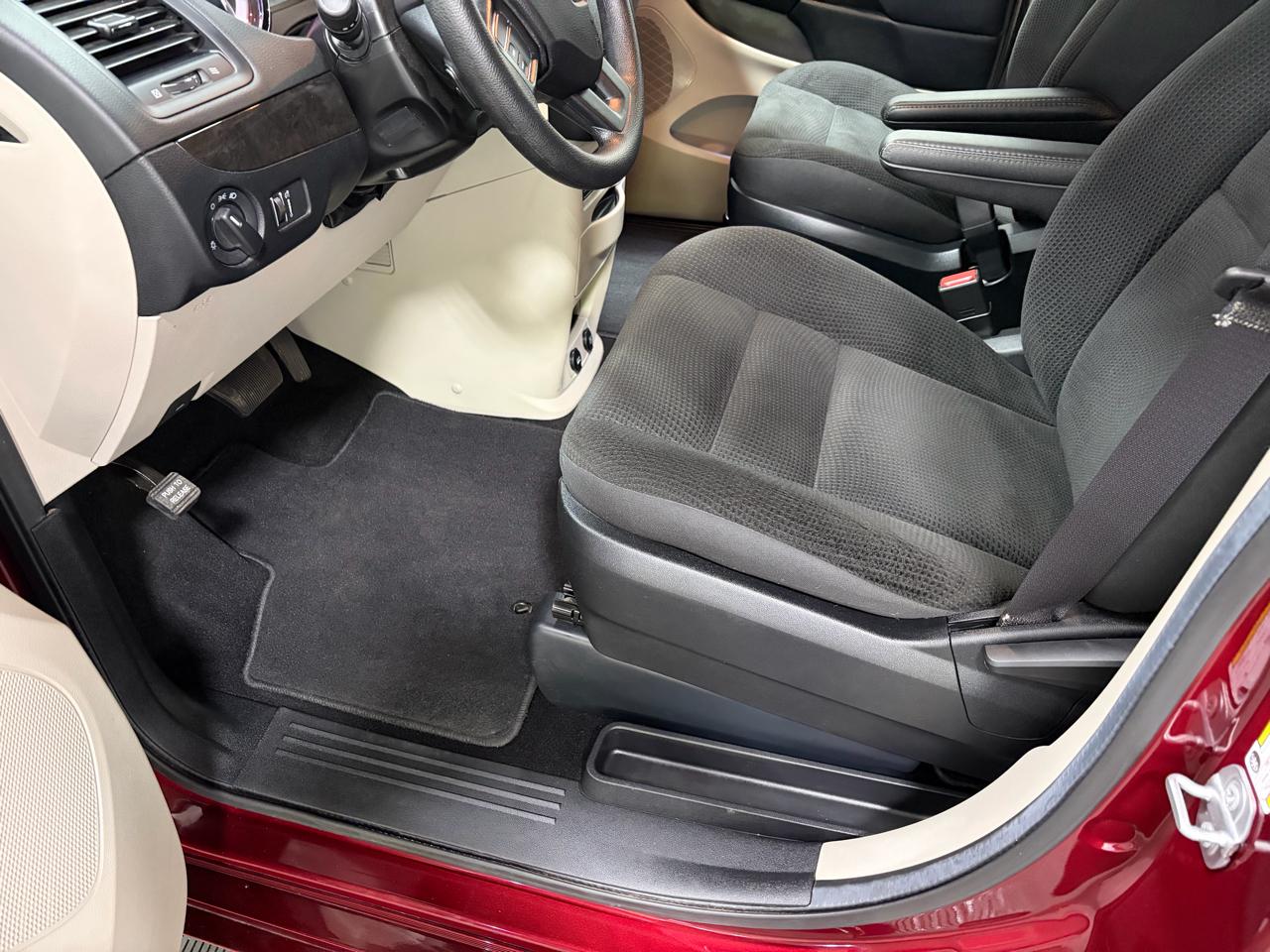 Dodge Grand Caravan SE 2019