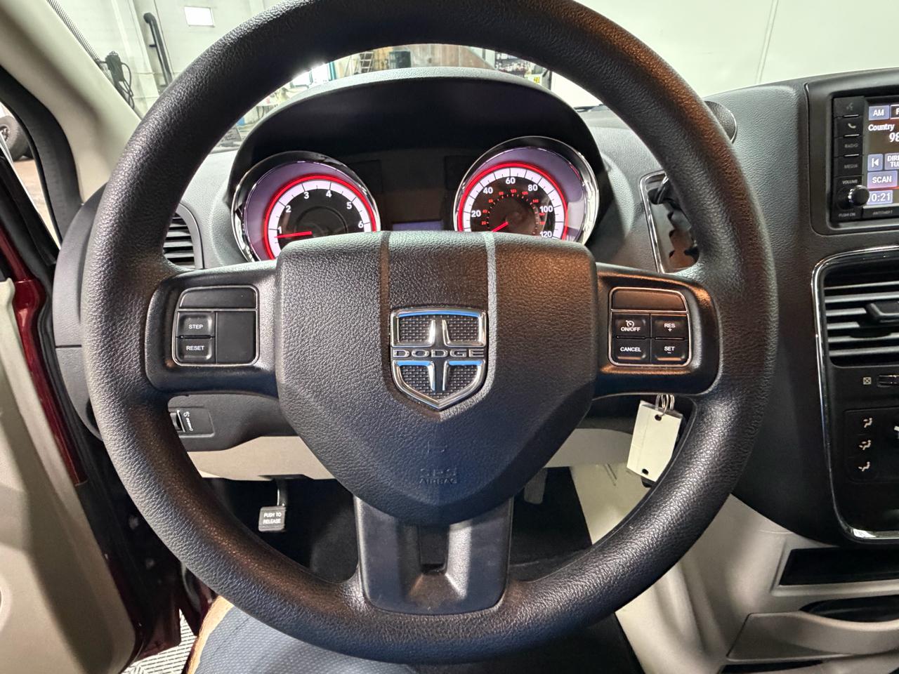 Dodge Grand Caravan SE 2019