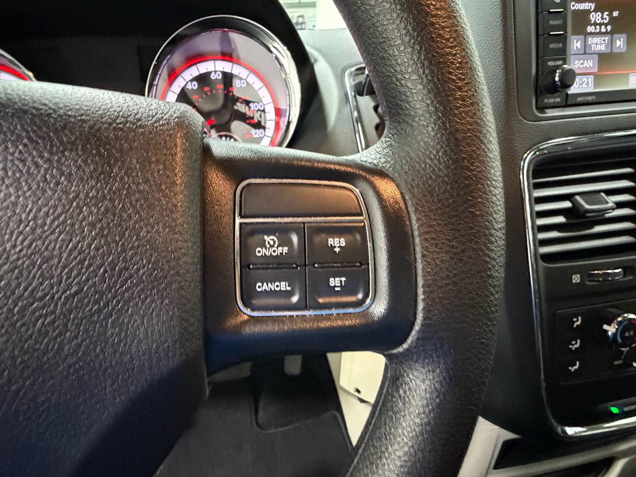 Dodge Grand Caravan SE 2019