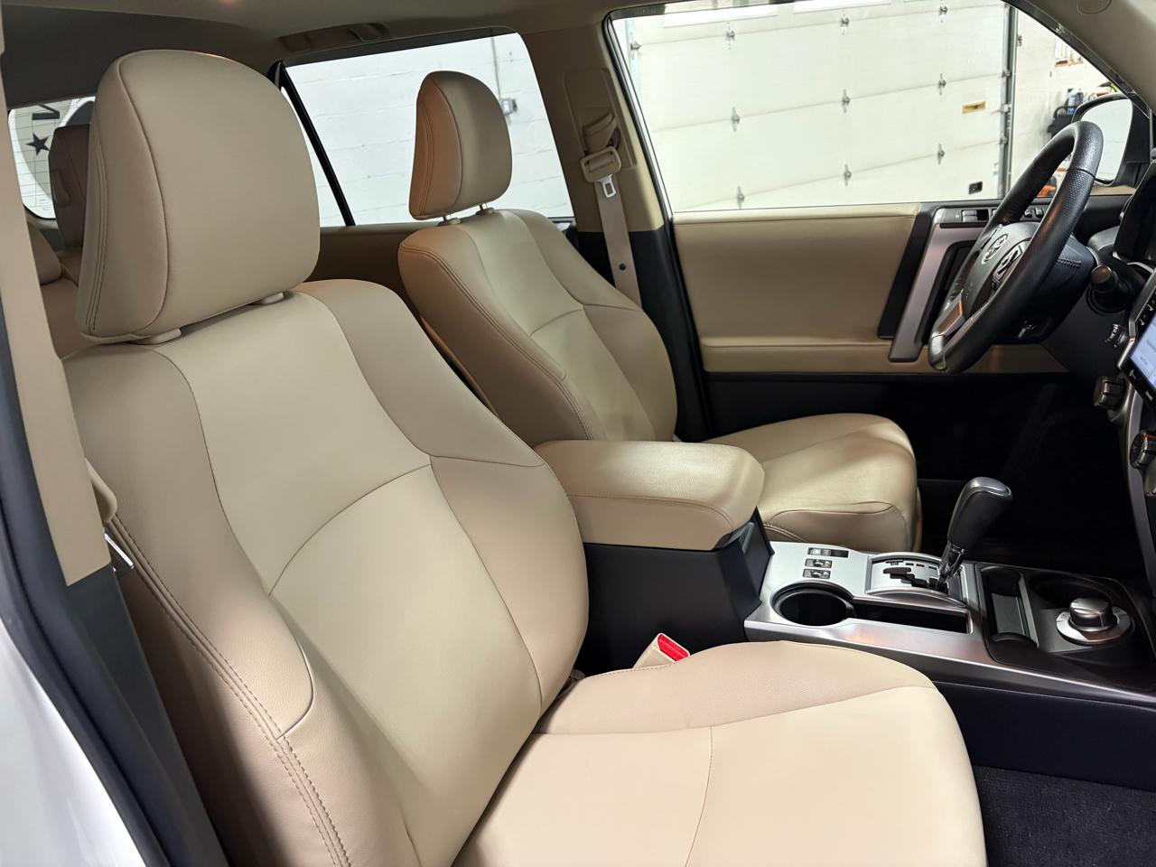Toyota 4Runner SR5 Premium 4WD 2022