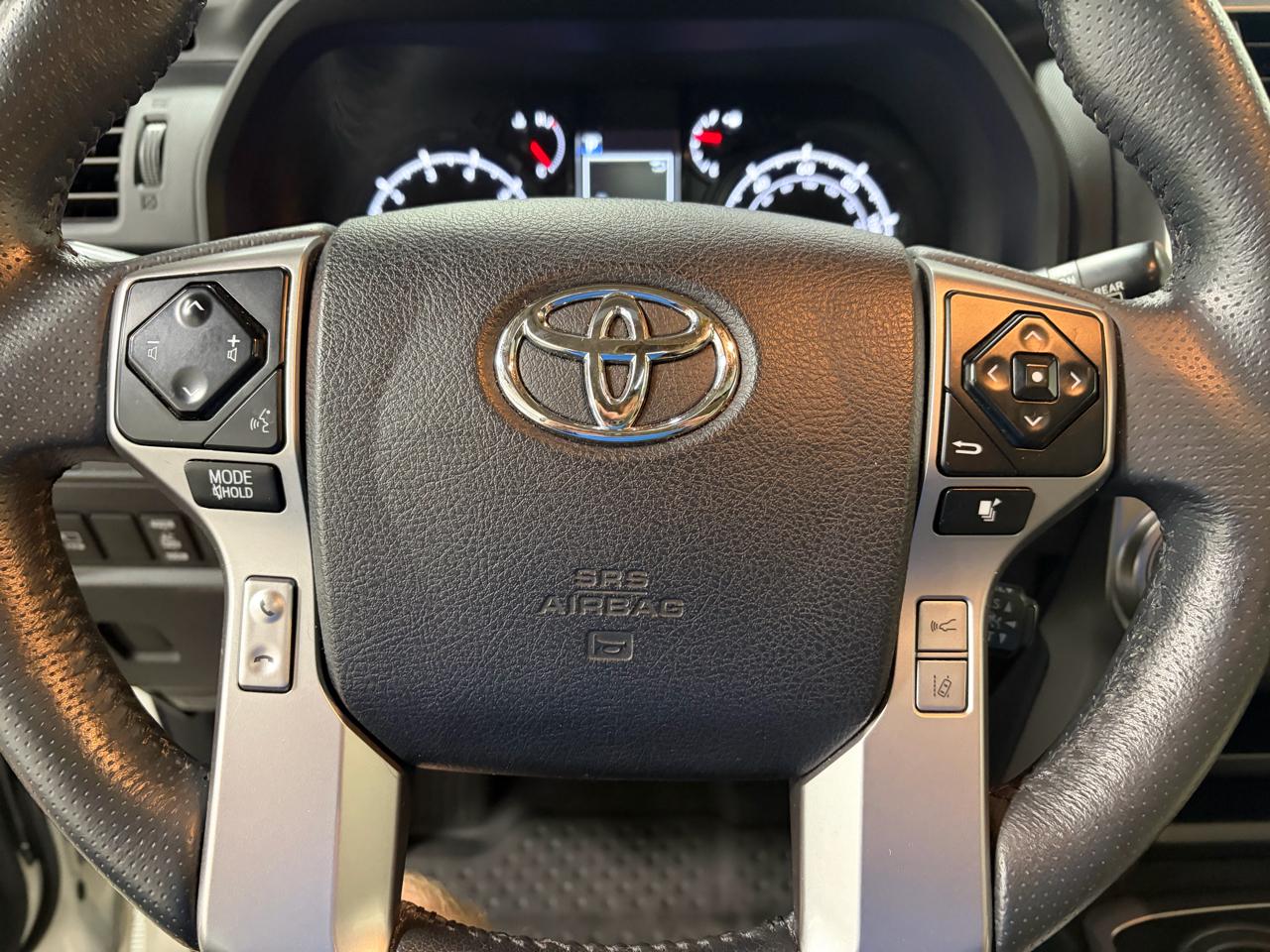 Toyota 4Runner SR5 Premium 4WD 2022