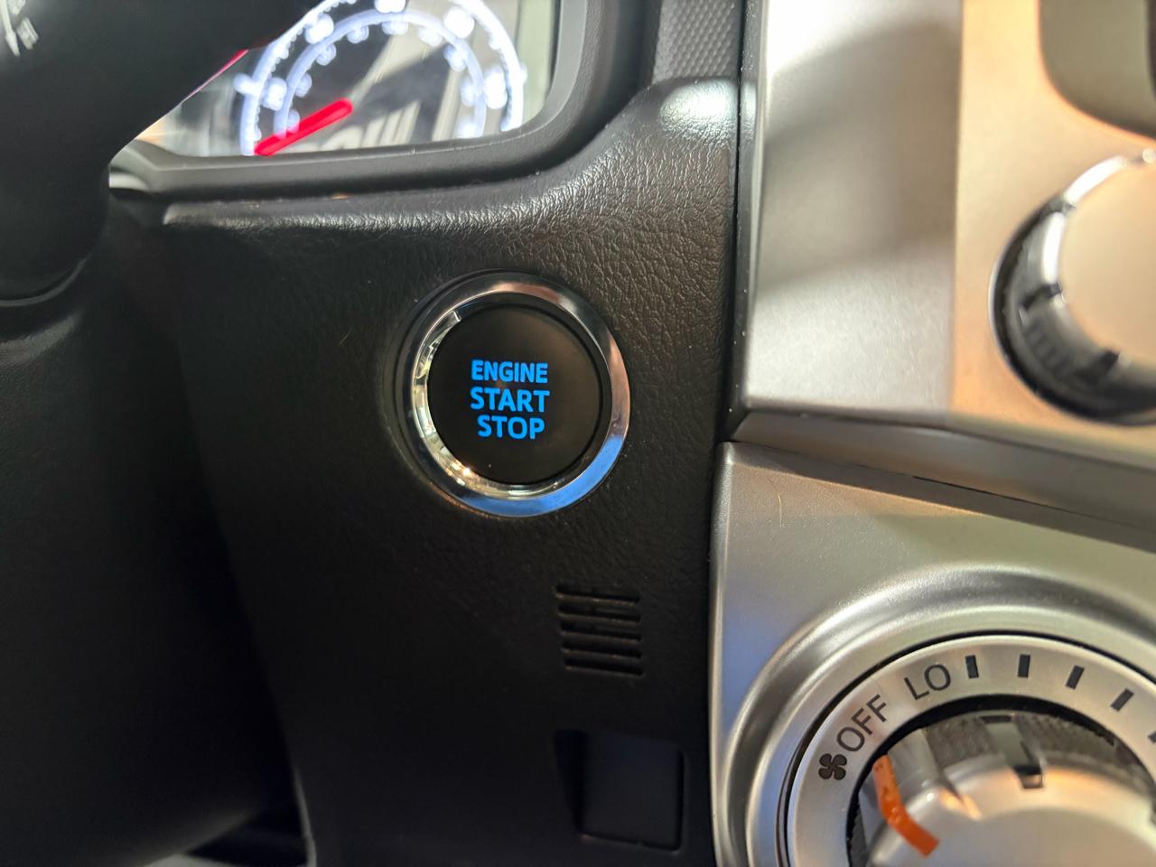 Toyota 4Runner SR5 Premium 4WD 2022