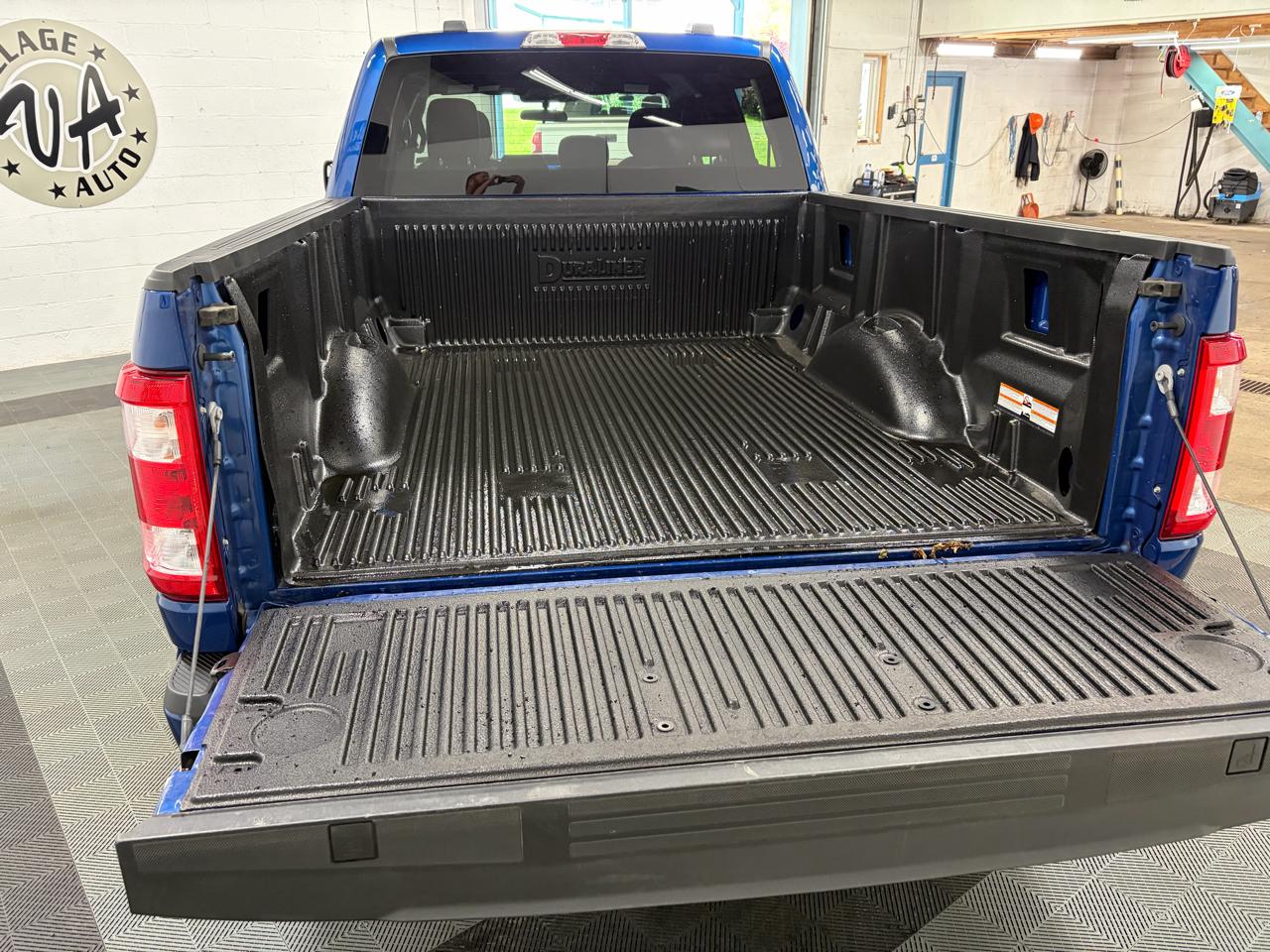 Ford F-150 STX SuperCab 6.5-ft. Bed 4WD 2023