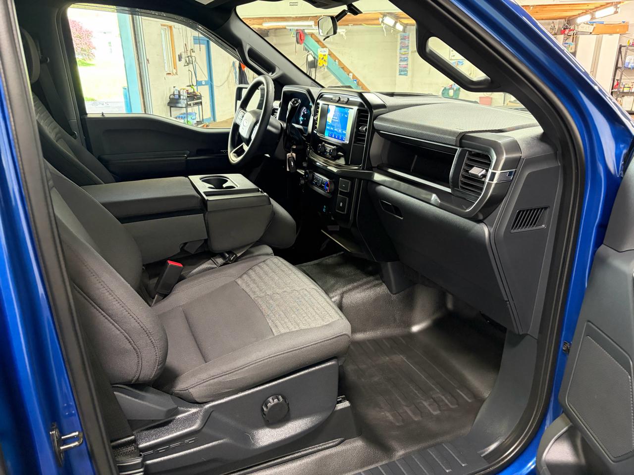 Ford F-150 STX SuperCab 6.5-ft. Bed 4WD 2023