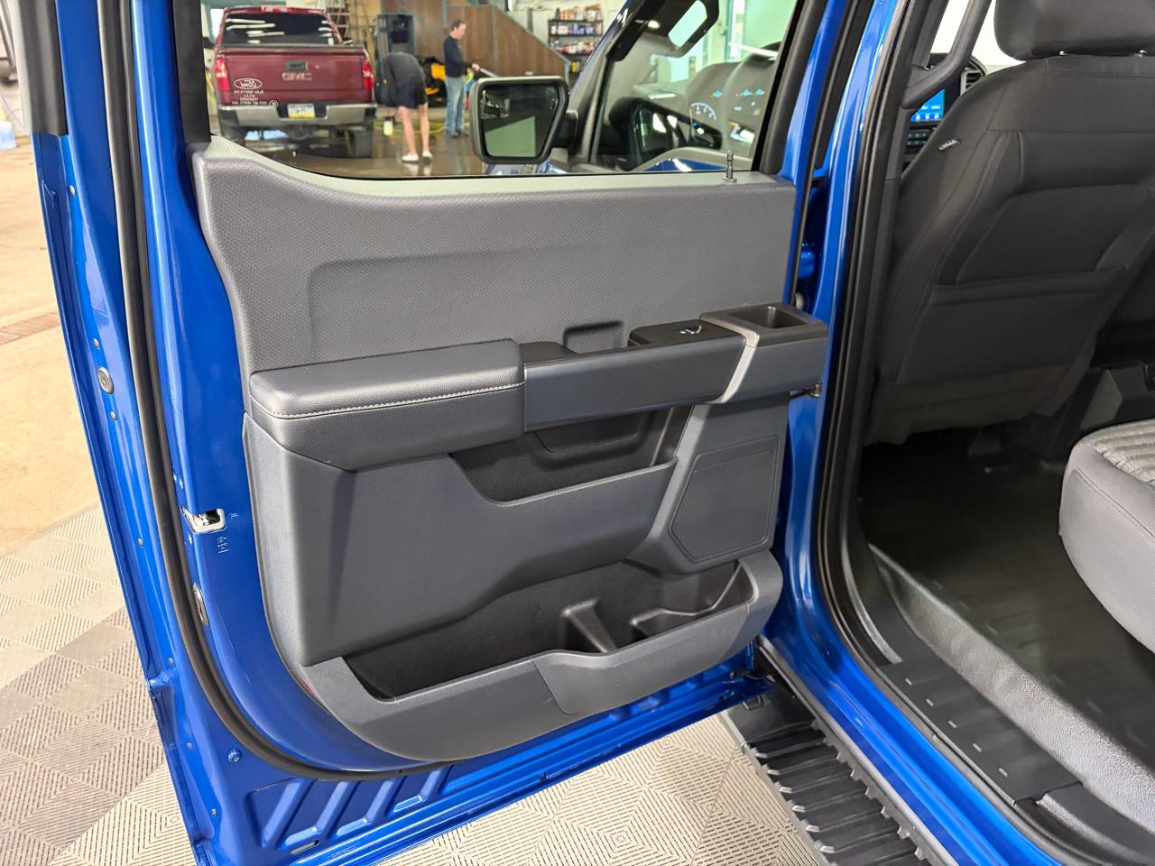 Ford F-150 STX SuperCab 6.5-ft. Bed 4WD 2023