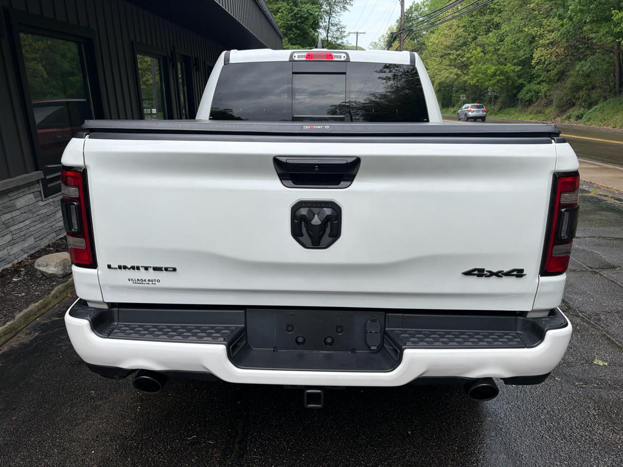 RAM 1500 Limited Crew Cab SWB 4WD 2023