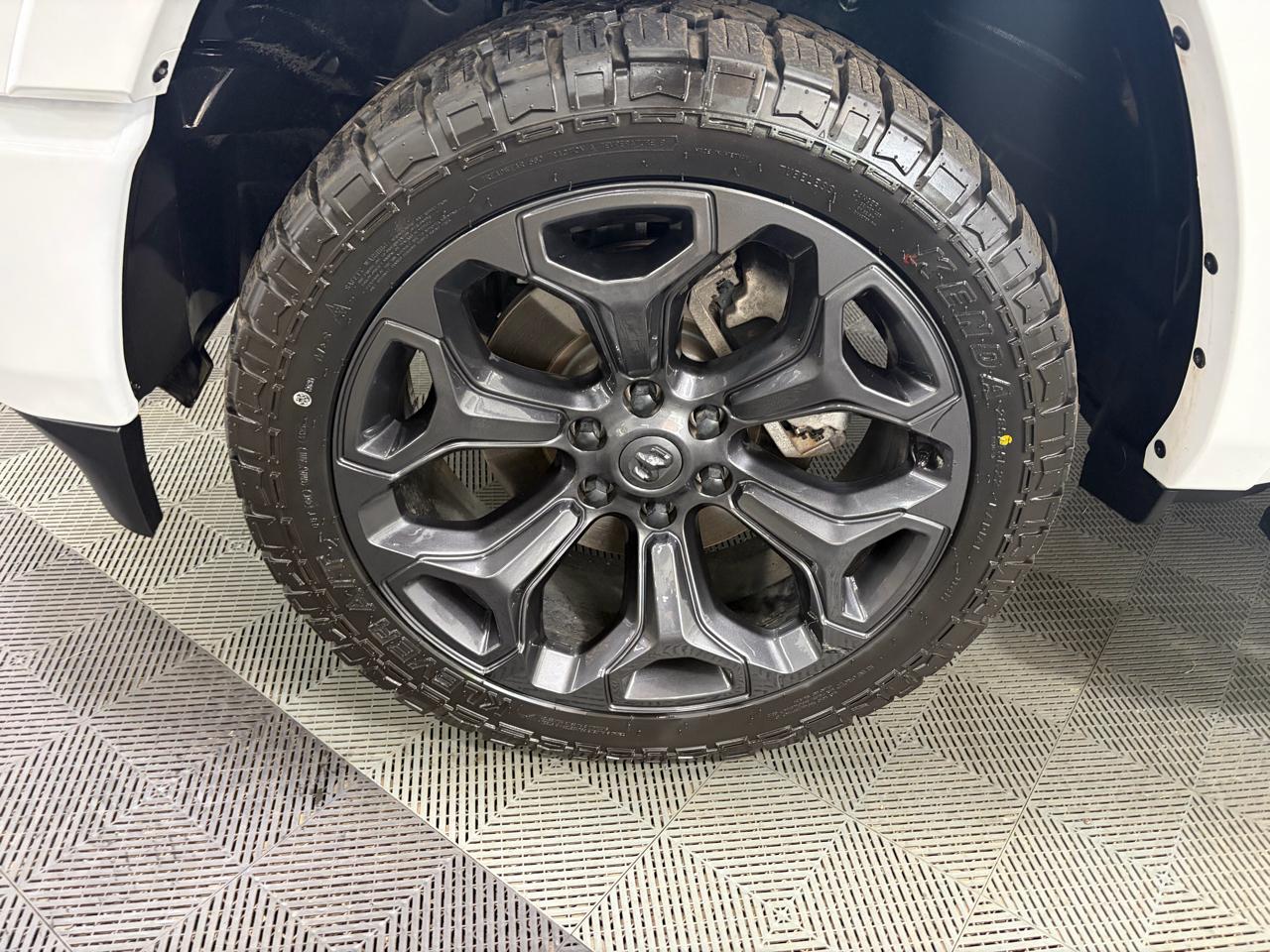 RAM 1500 Limited Crew Cab SWB 4WD 2023