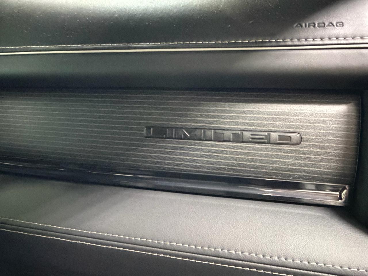 RAM 1500 Limited Crew Cab SWB 4WD 2023