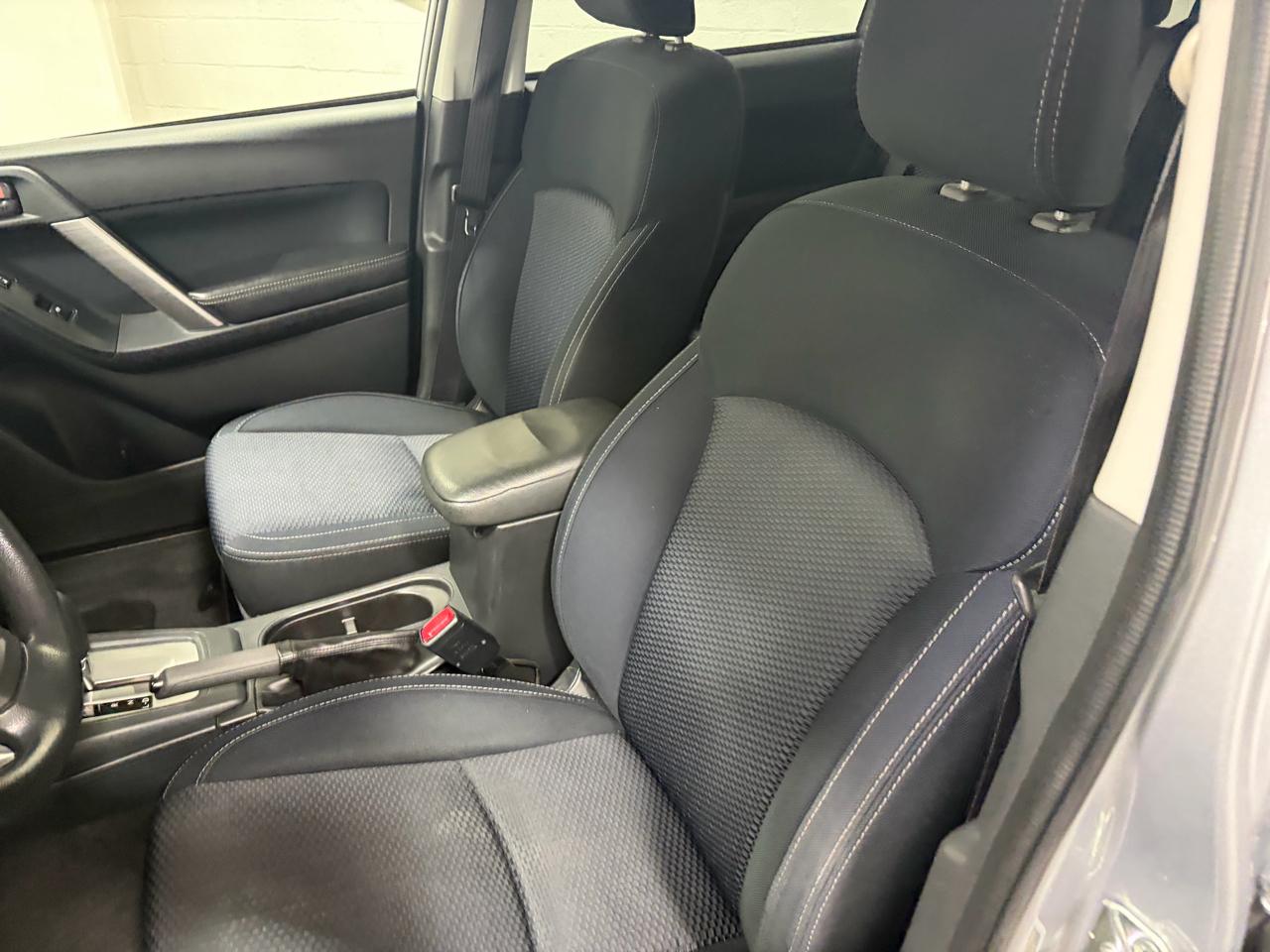 Subaru Forester 2.5i Premium PZEV CVT 2016