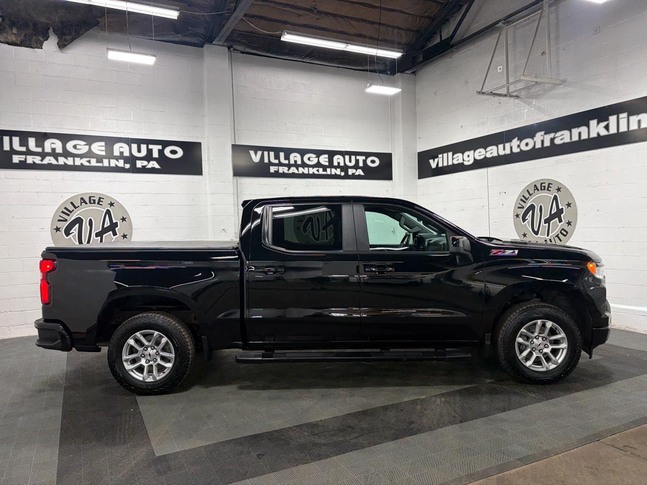 Chevrolet Silverado 1500 RST Crew Cab 4WD 2022