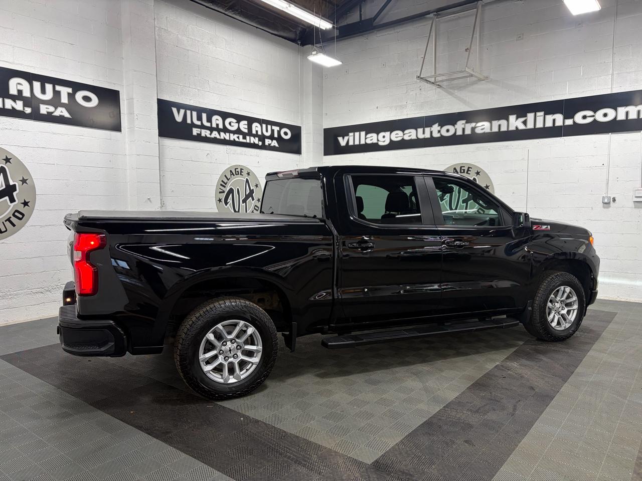 Chevrolet Silverado 1500 RST Crew Cab 4WD 2022