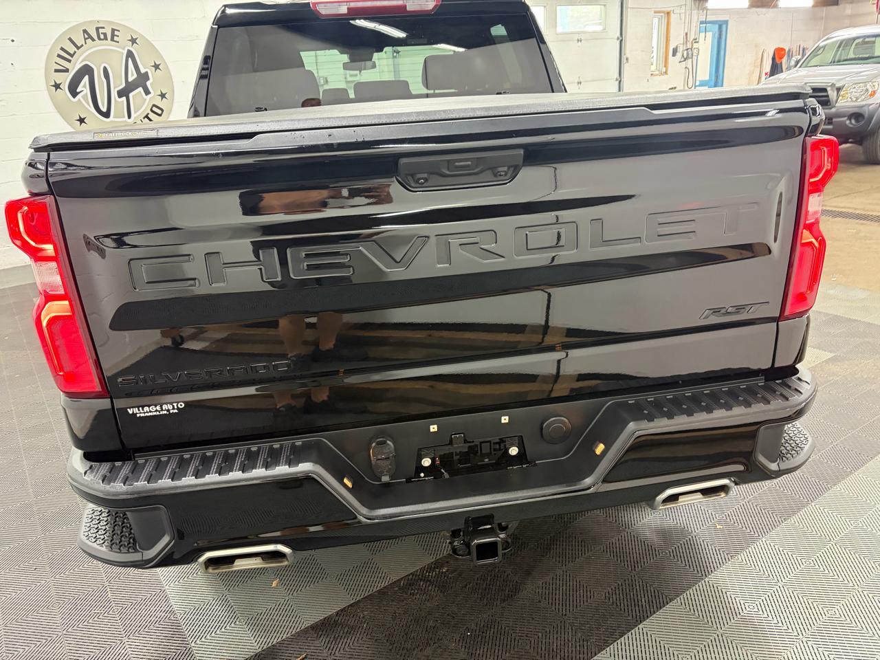 Chevrolet Silverado 1500 RST Crew Cab 4WD 2022
