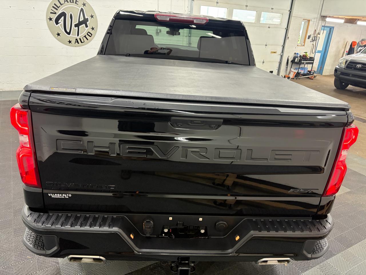 Chevrolet Silverado 1500 RST Crew Cab 4WD 2022