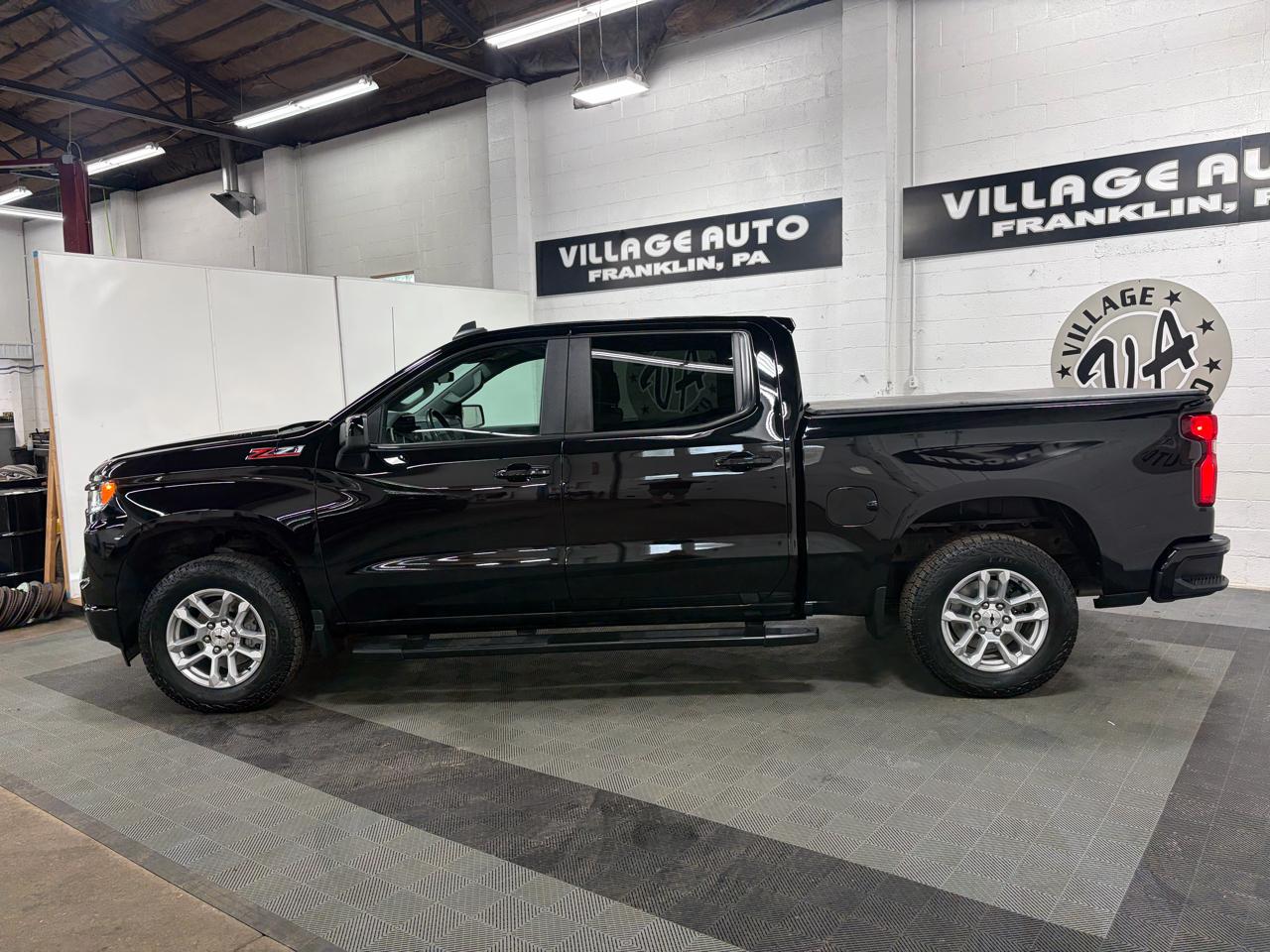 Chevrolet Silverado 1500 RST Crew Cab 4WD 2022