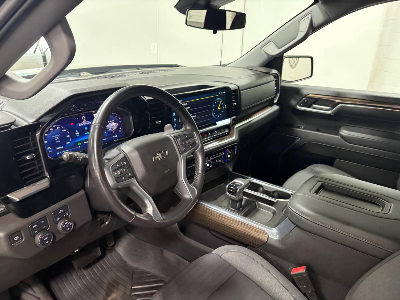 Chevrolet Silverado 1500 RST Crew Cab 4WD 2022