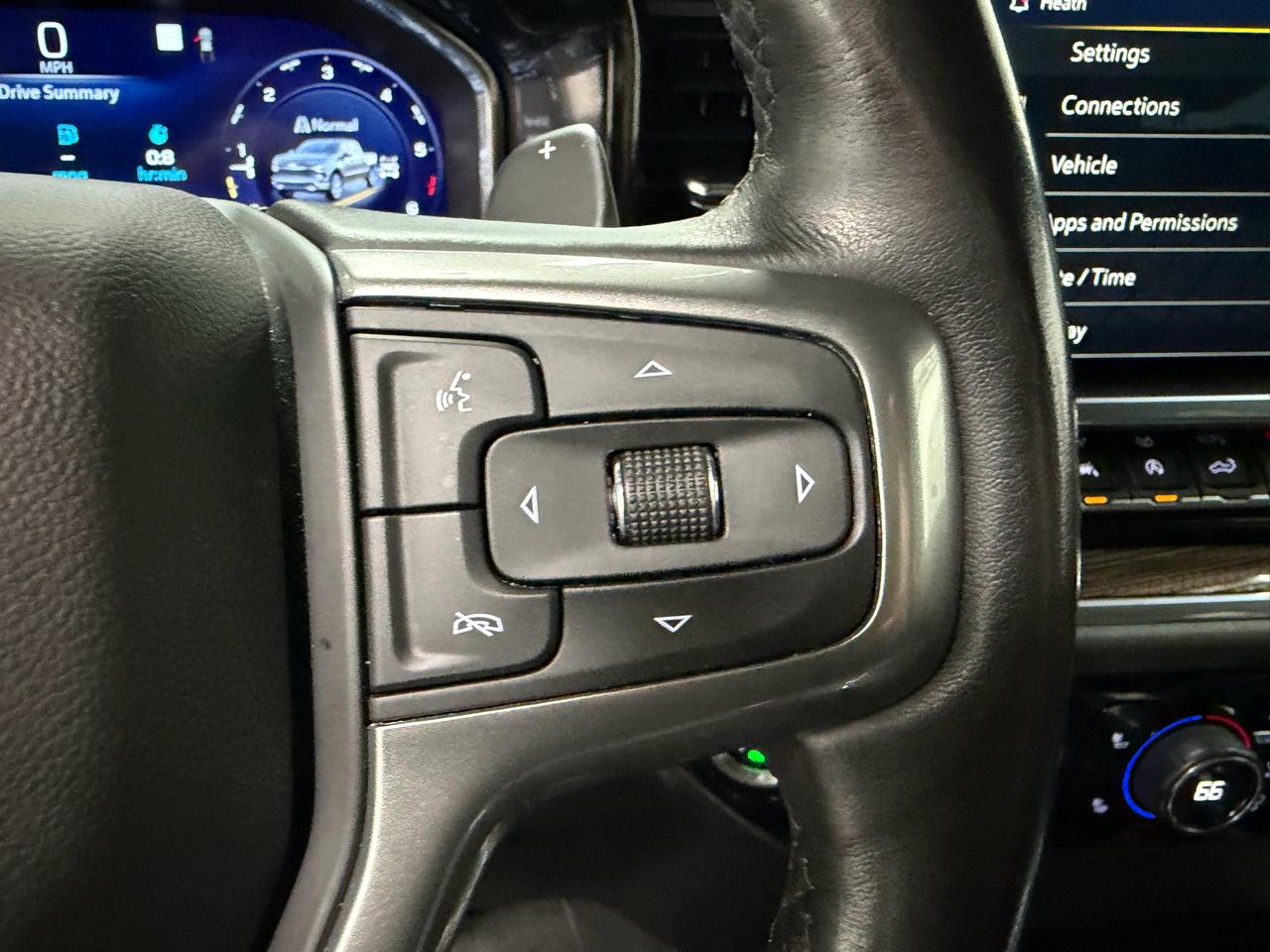 Chevrolet Silverado 1500 RST Crew Cab 4WD 2022