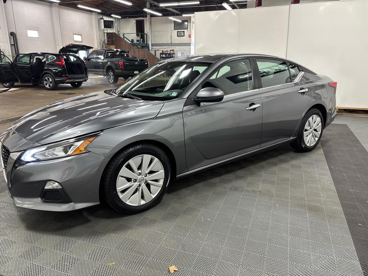 Nissan Altima 2.5 SV 2022
